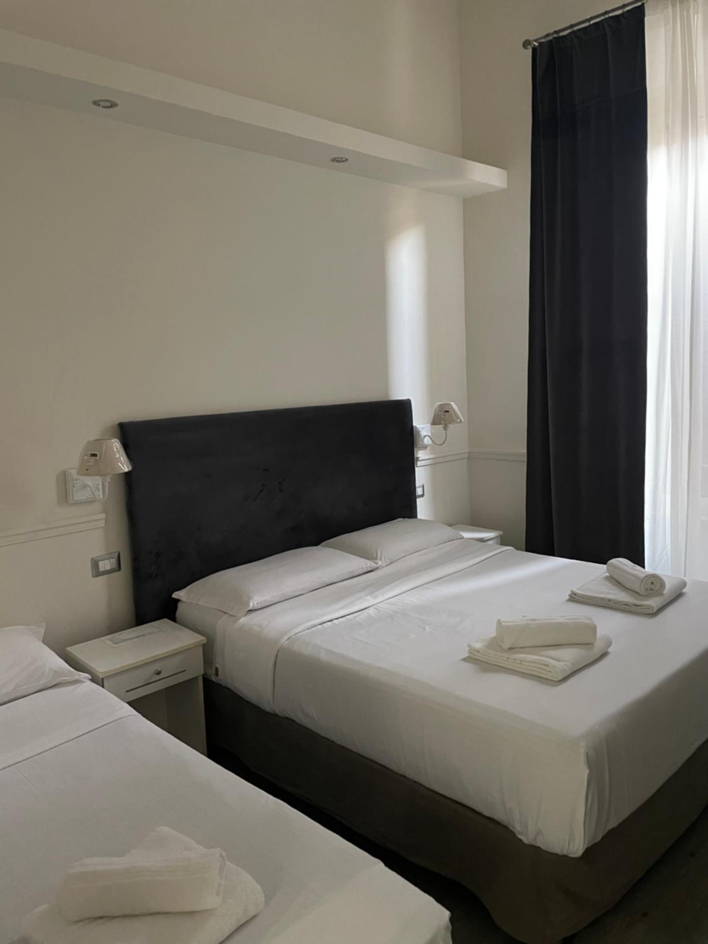 Superior Triple Room photo 2