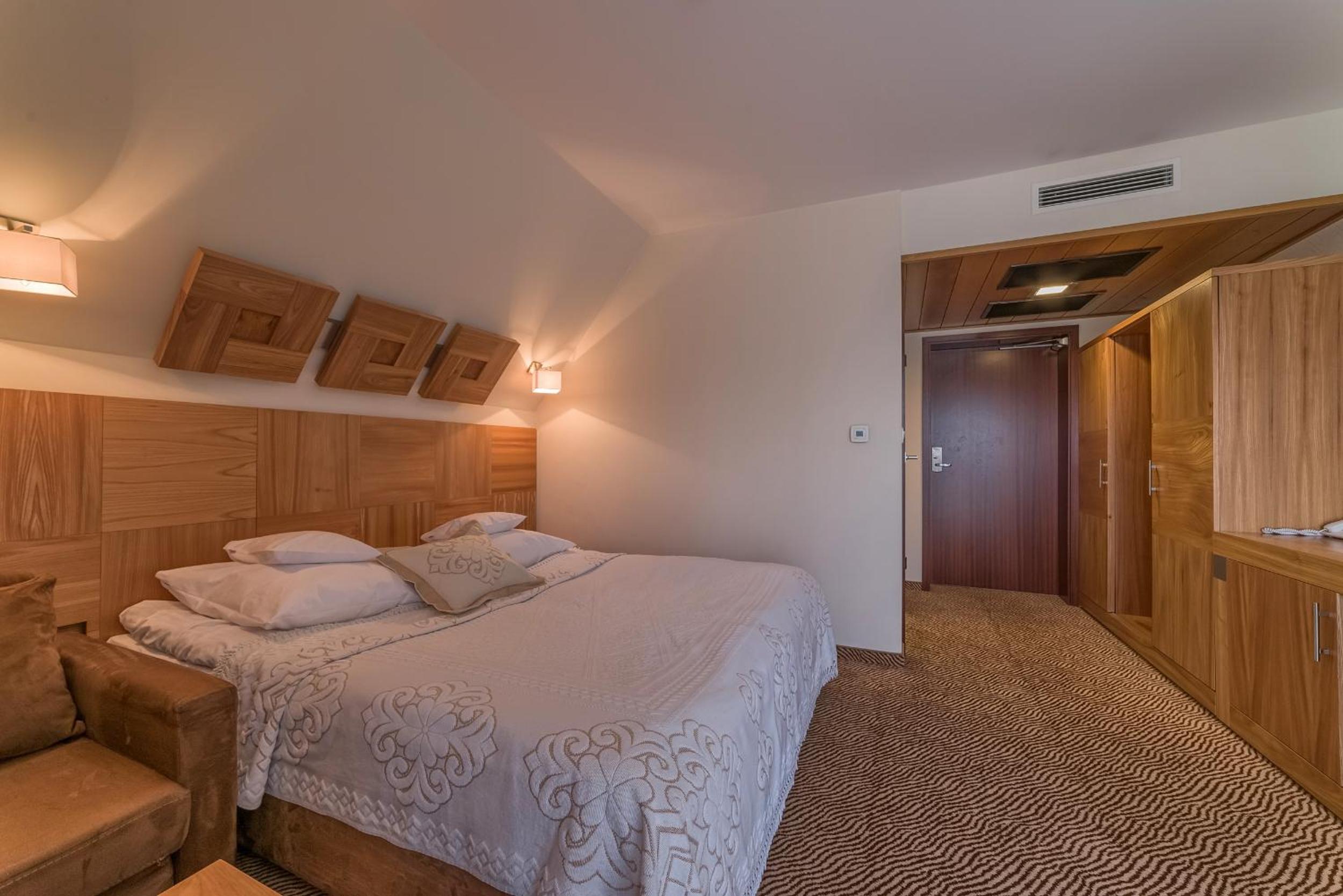 Double Room - Photo 4
