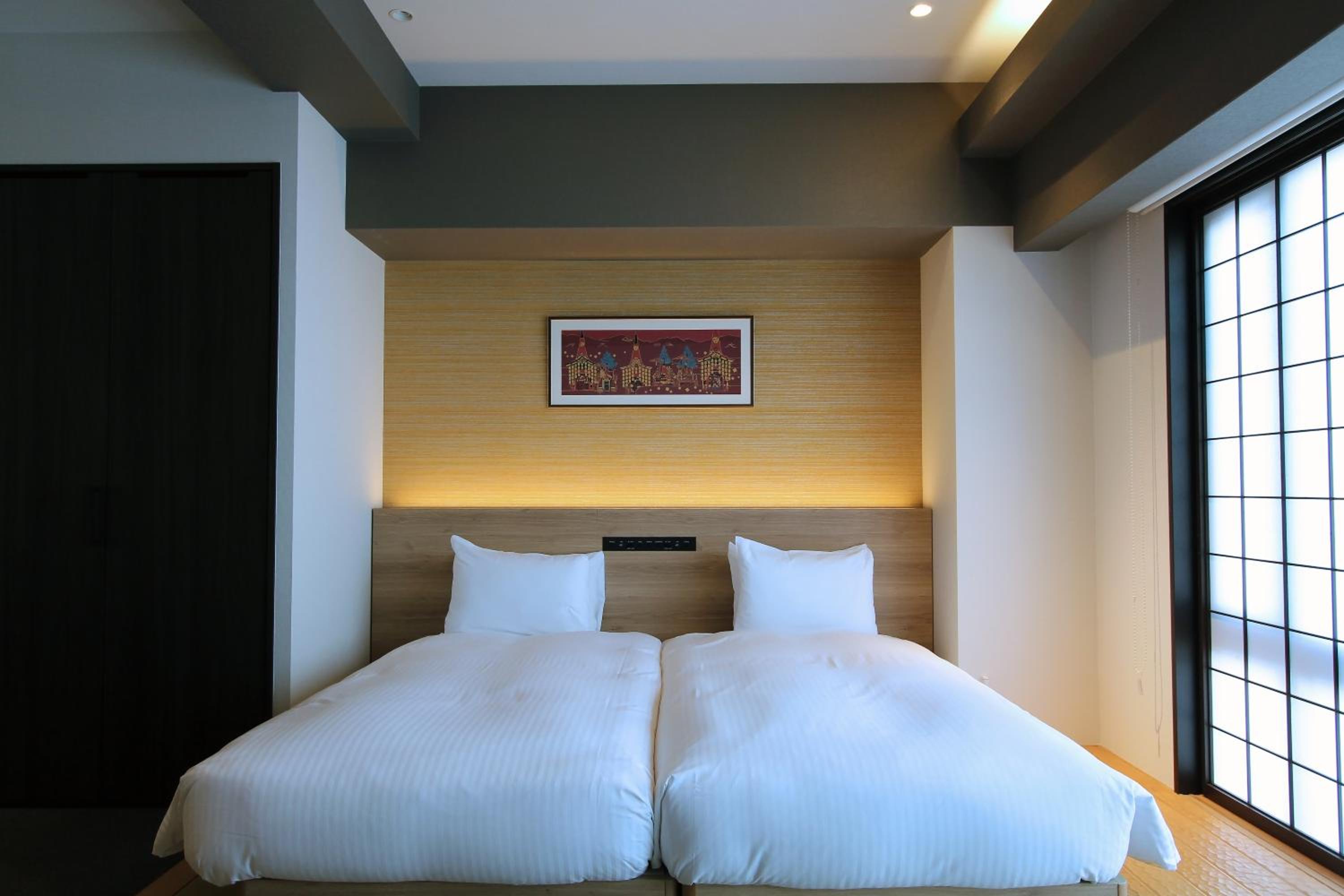 Deluxe Japanese Western Style Room - Non-Smoking - Photo 17