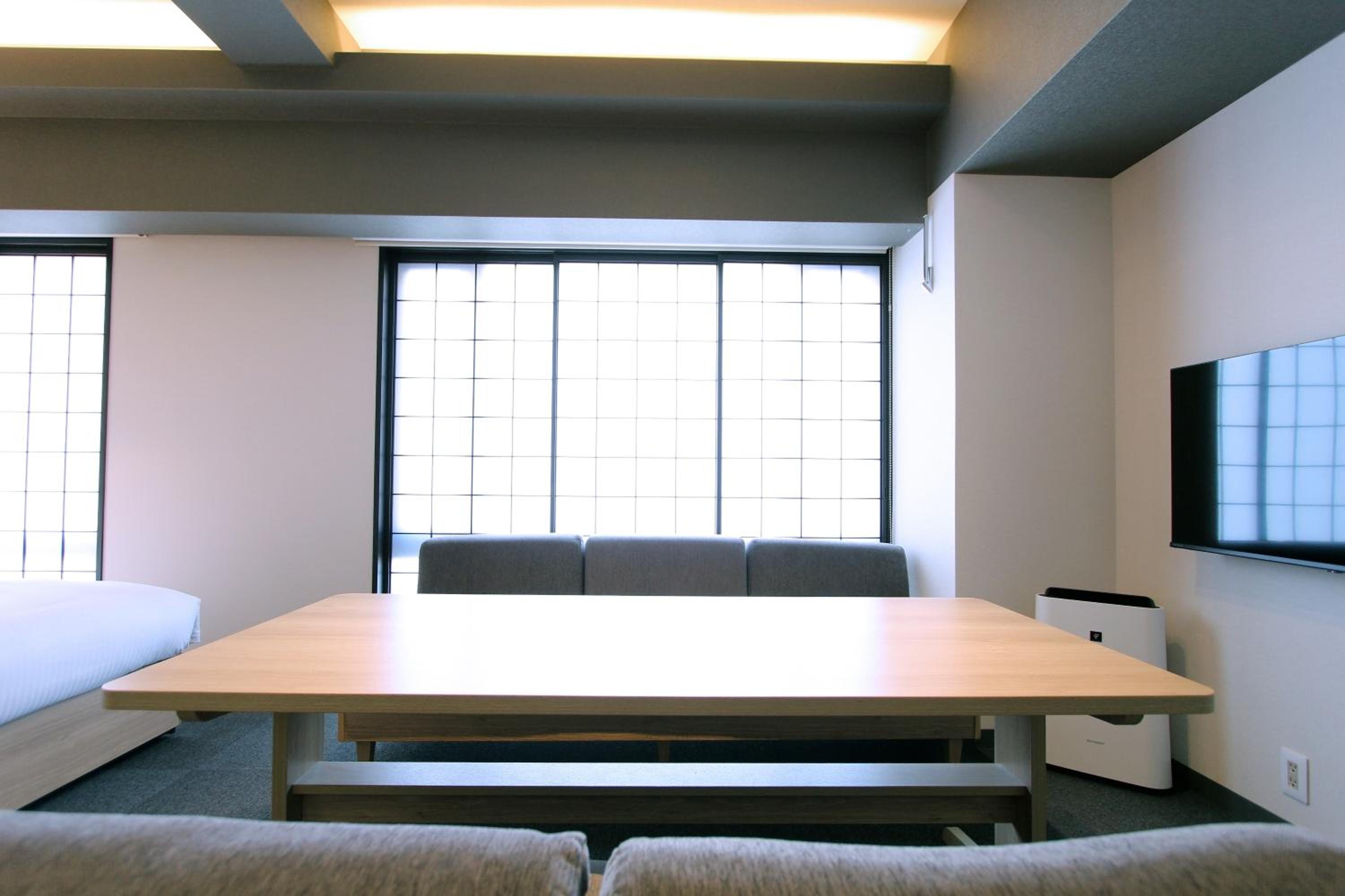 Deluxe Bunk Bed Room - Non-Smoking - Photo 9
