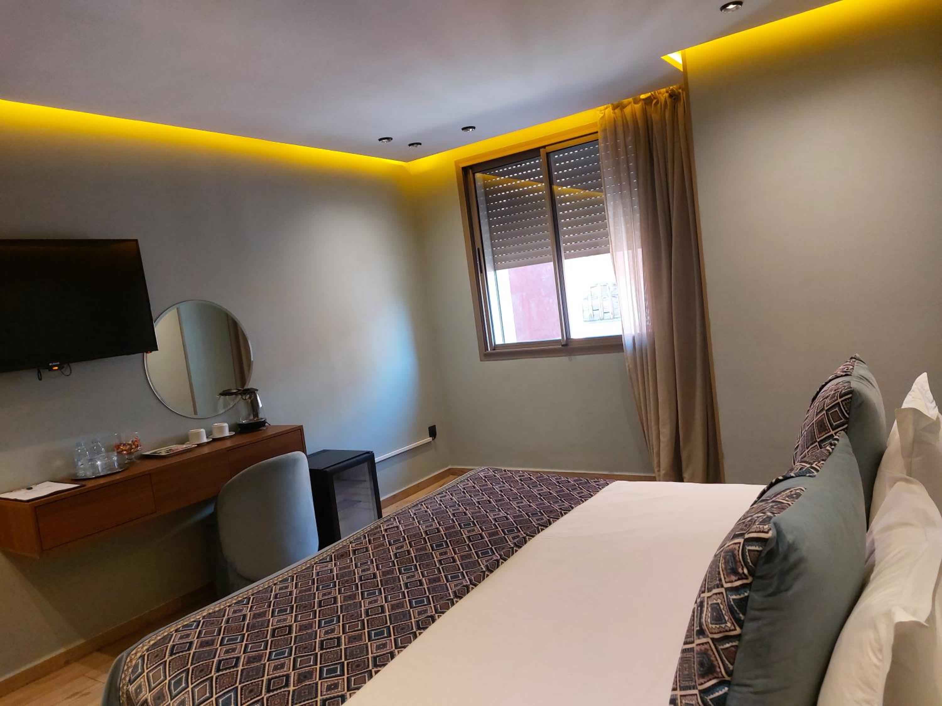 Queen Room - Photo 4