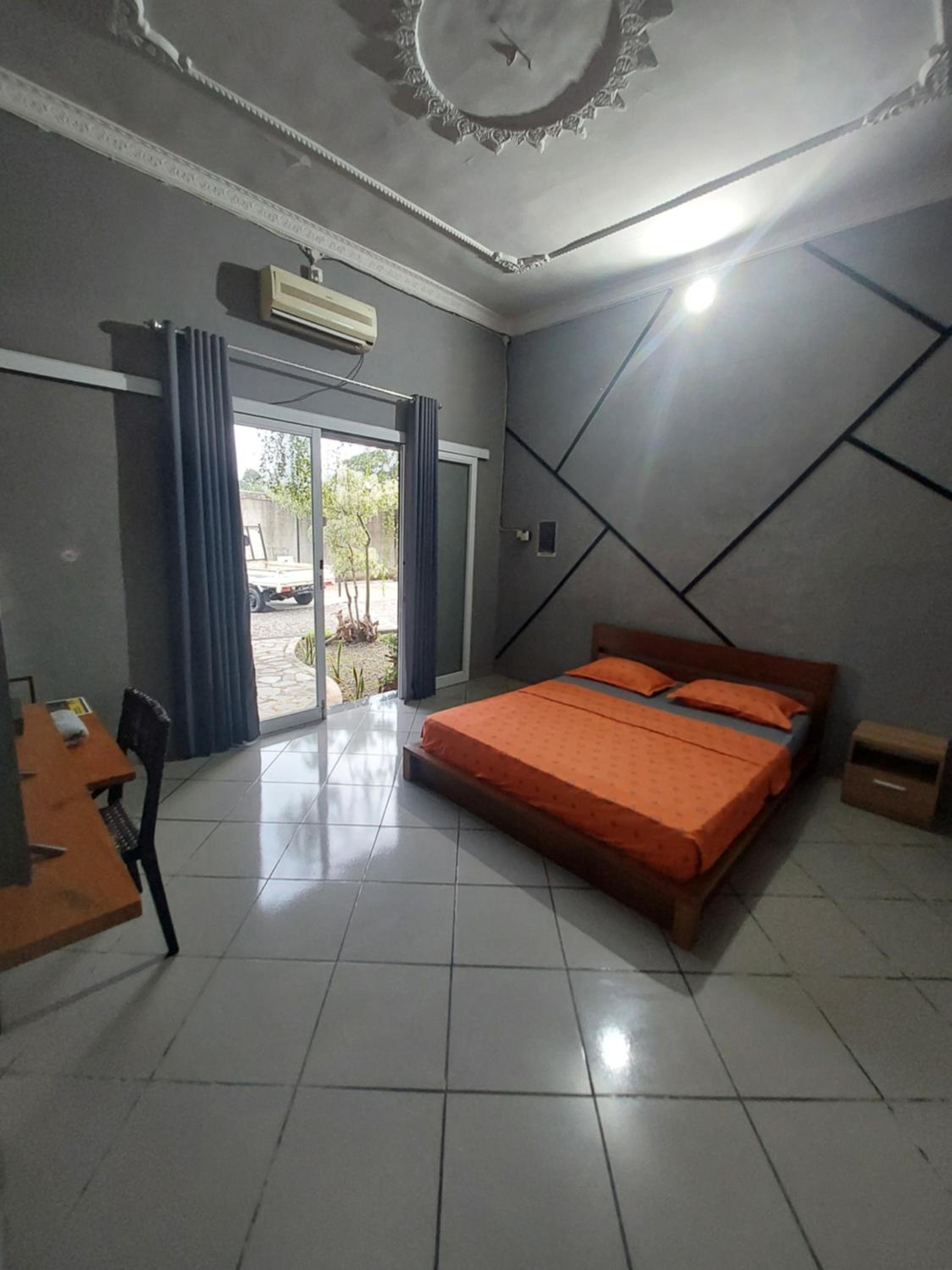Deluxe Queen Room - Photo 1
