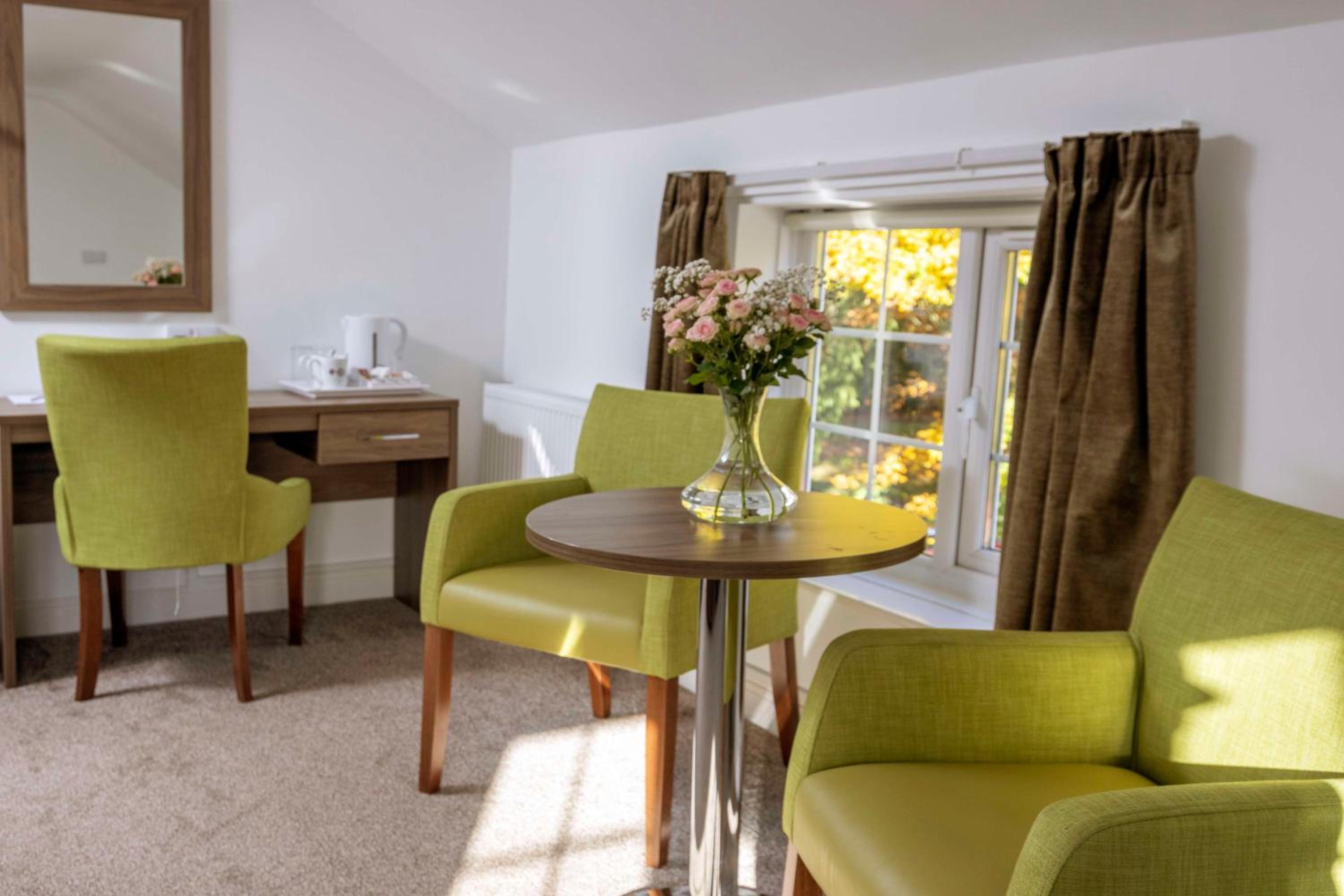 Standard Twin Room with 2 Beds - Non-Smoking
