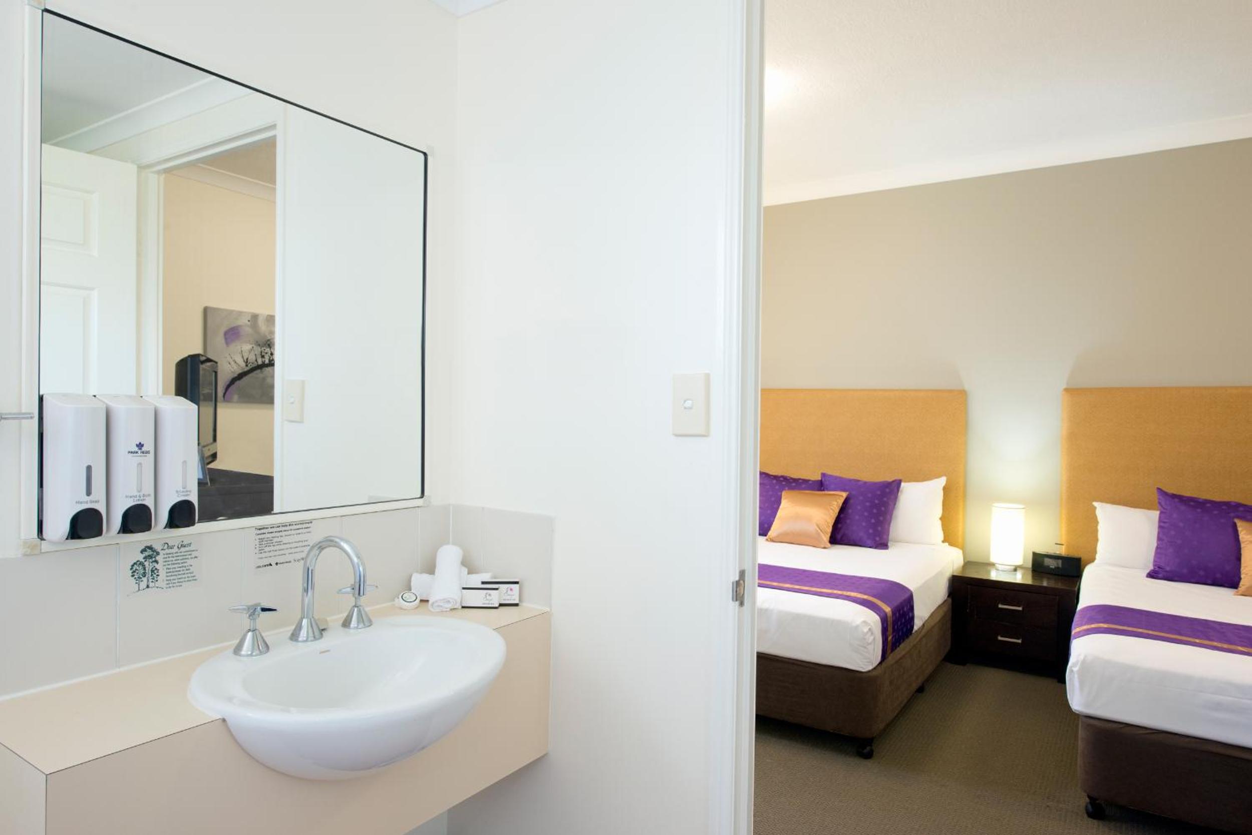 Standard Double or Twin Room photo 3