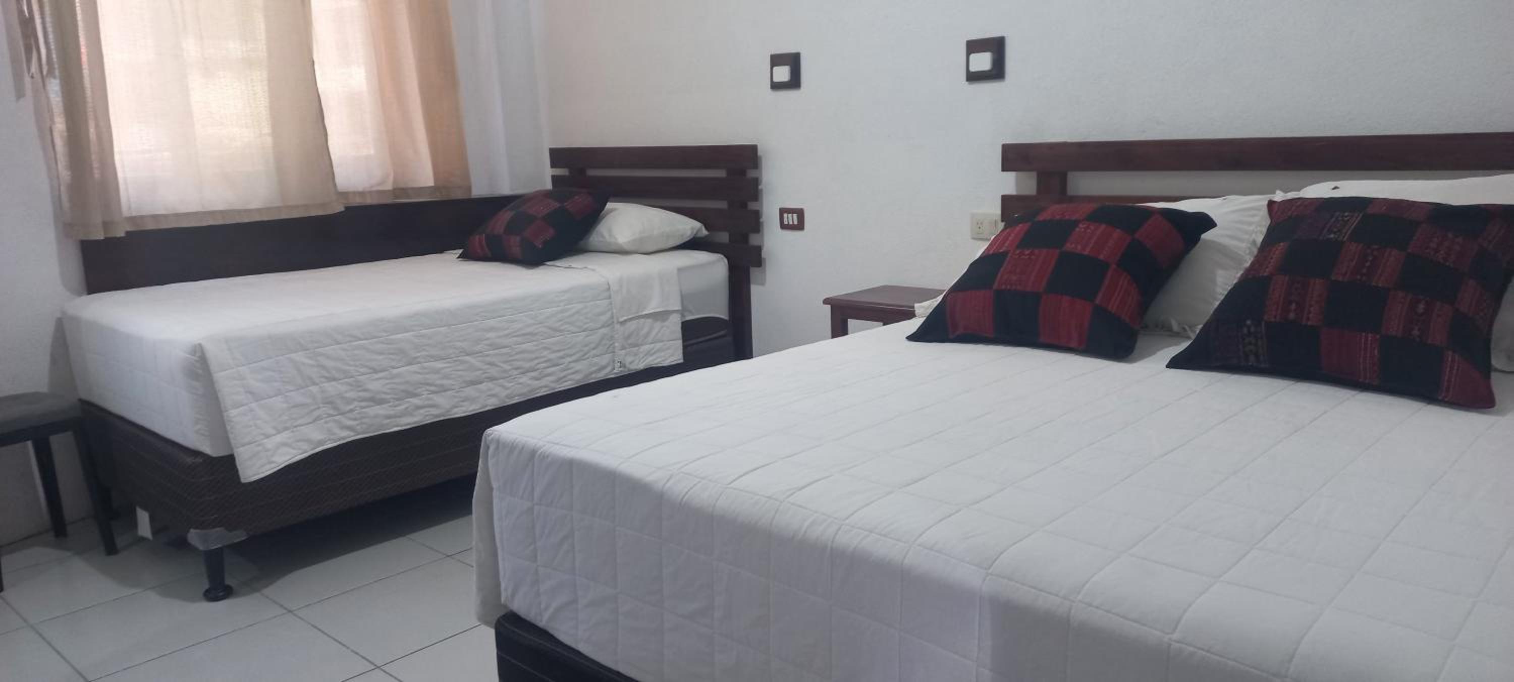 Twin Room with Balcony photo 1