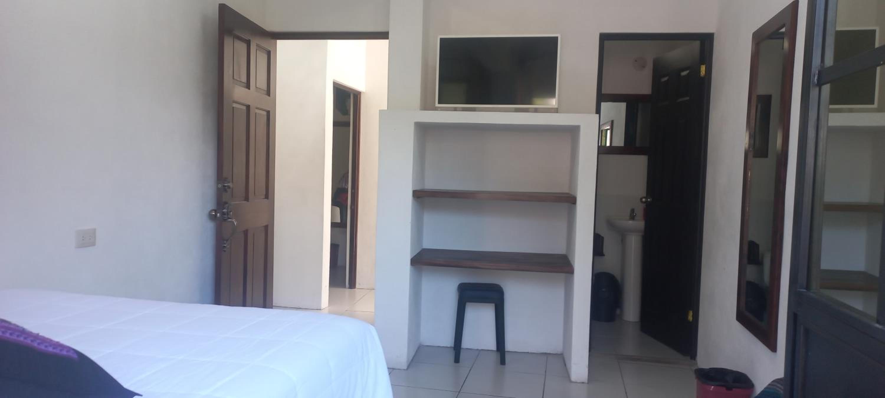 Deluxe Double Room with Balcony photo 2