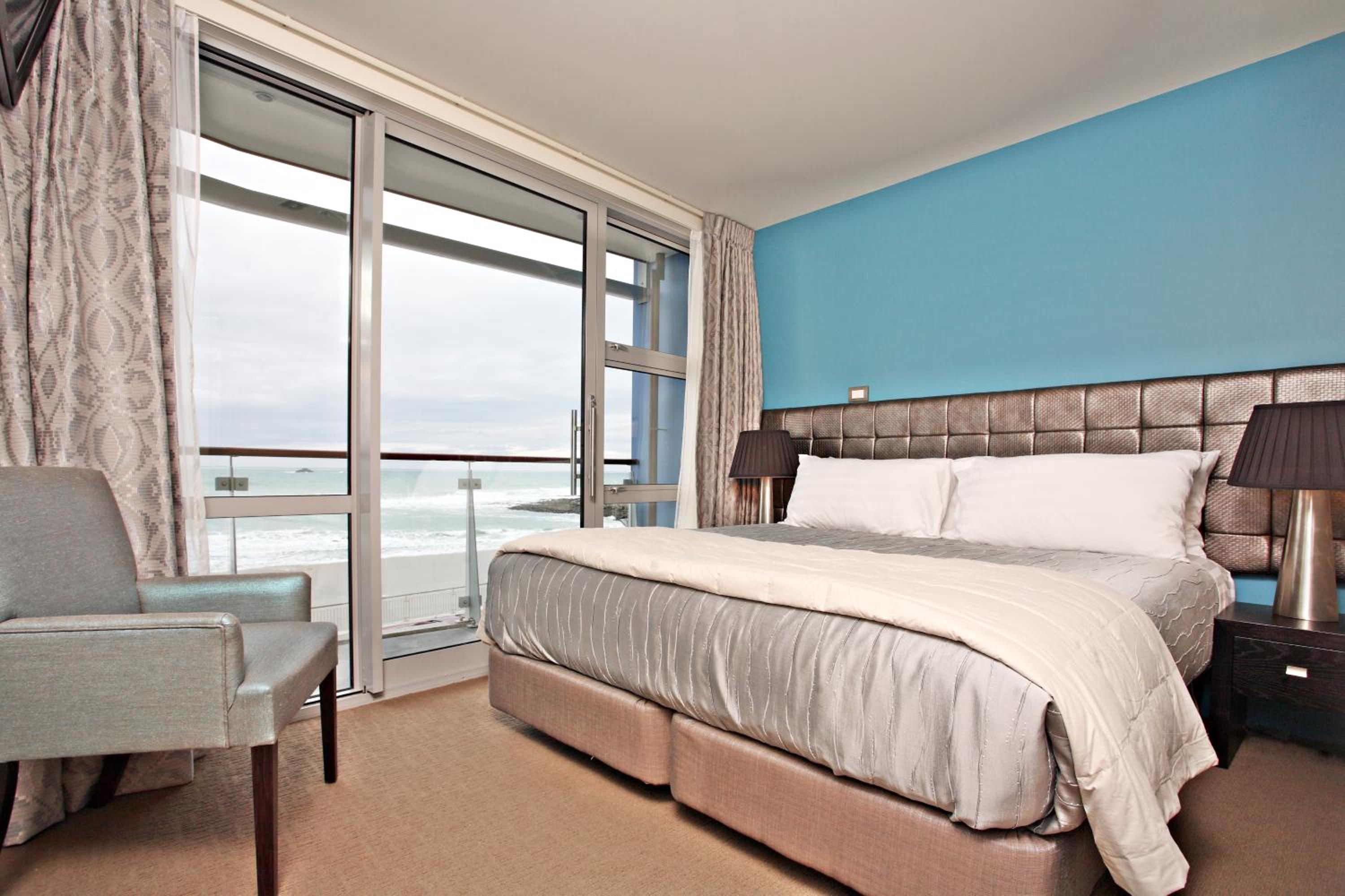 Luxury Apartment with Ocean View - Photo 1
