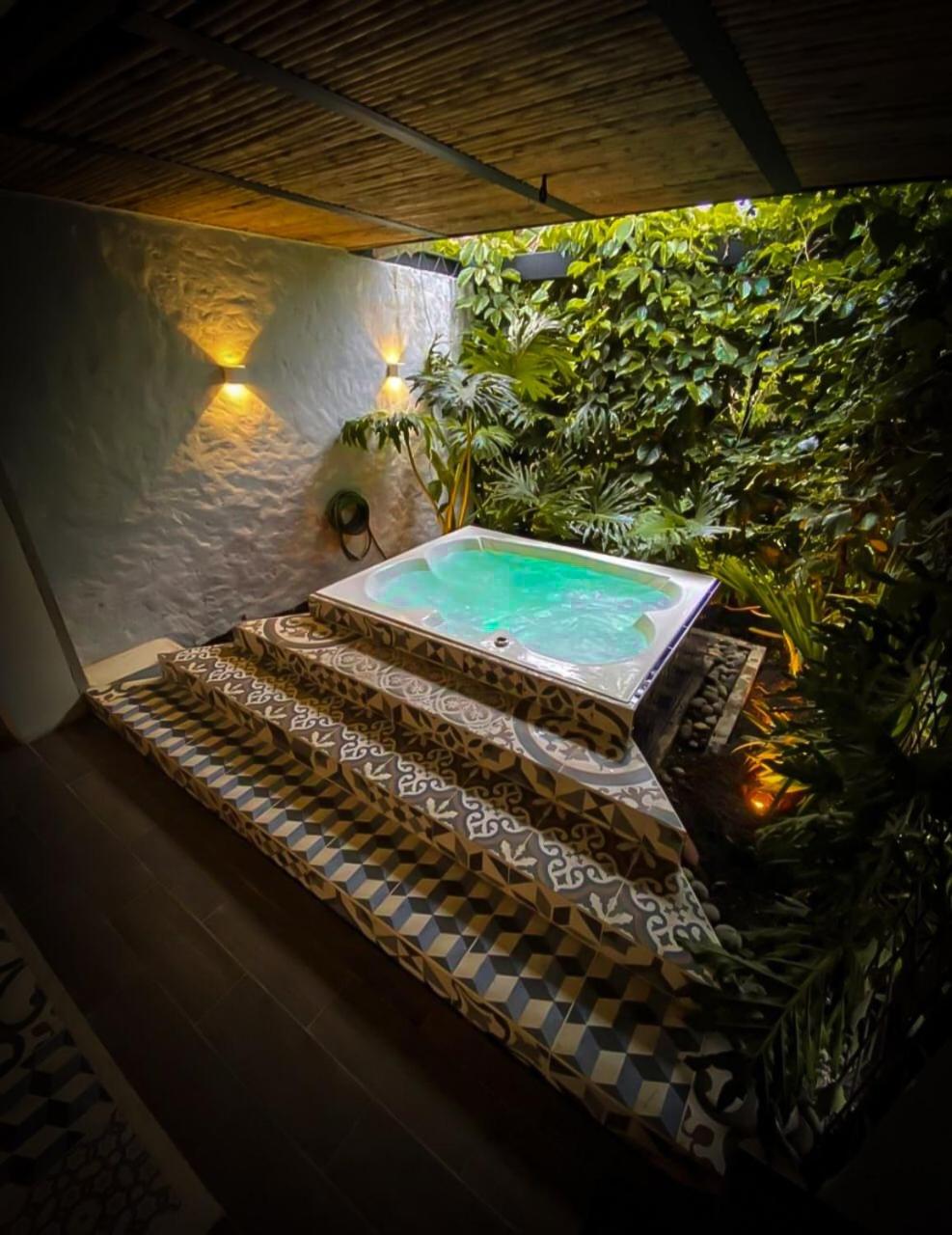 King Suite with Spa Bath photo 2