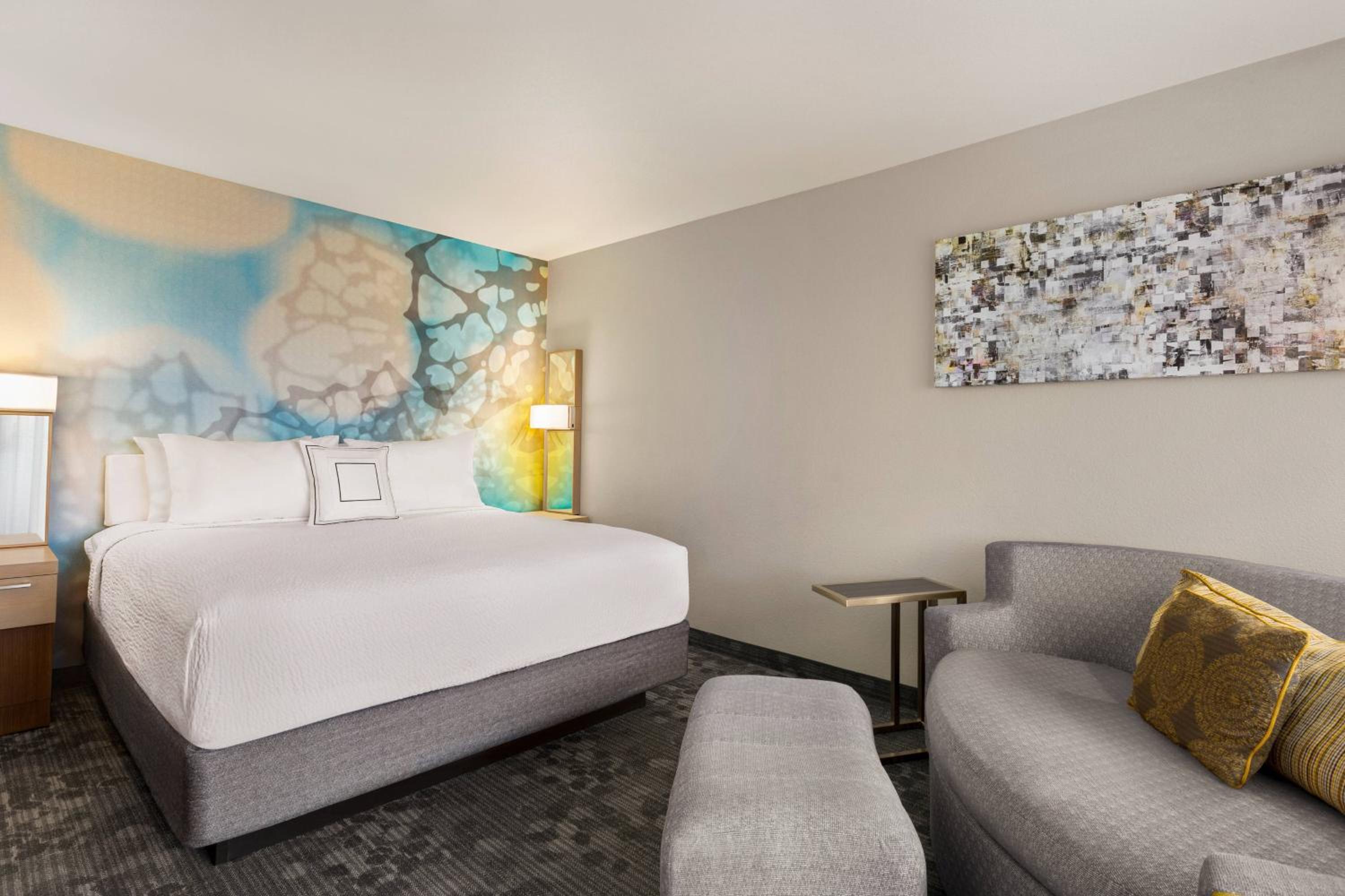 King Room - Hearing Accessible - Photo 5