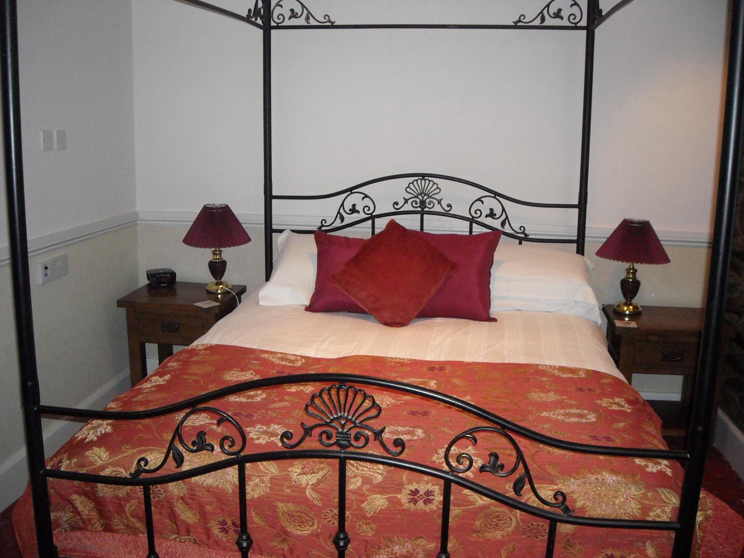 Deluxe Room - Photo 2