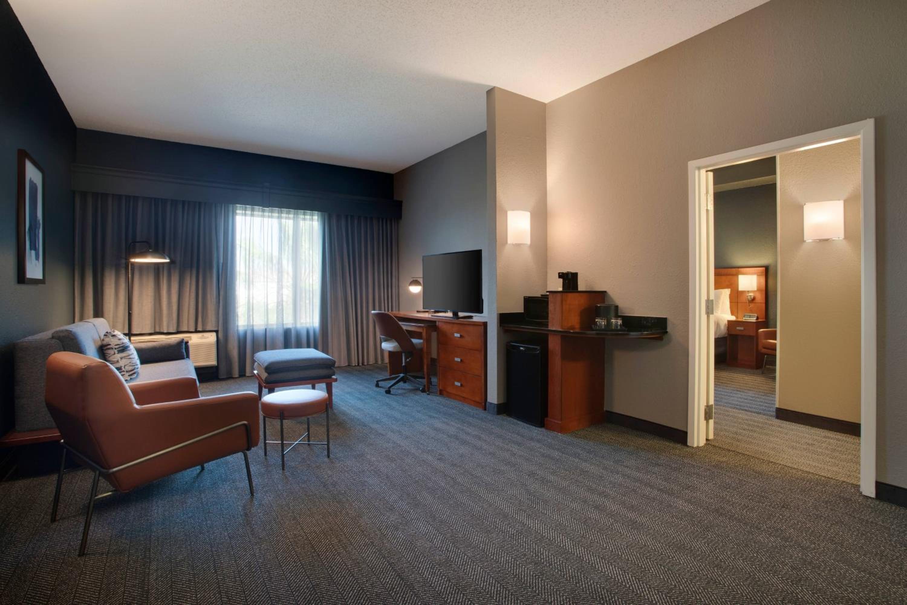King Suite with Sofa Bed - Photo 3