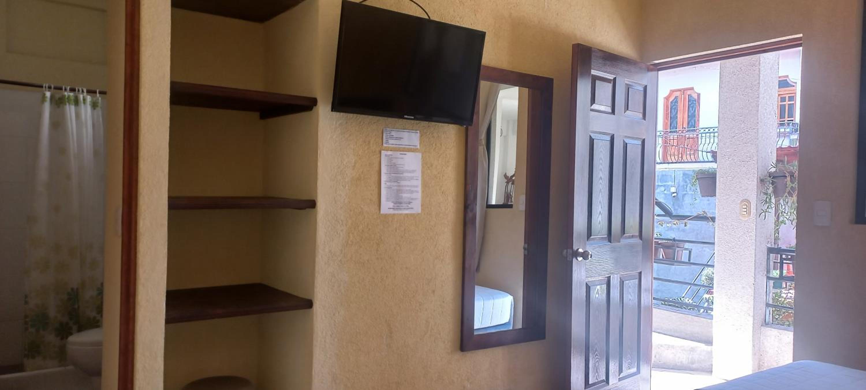 Budget Double Room photo 2