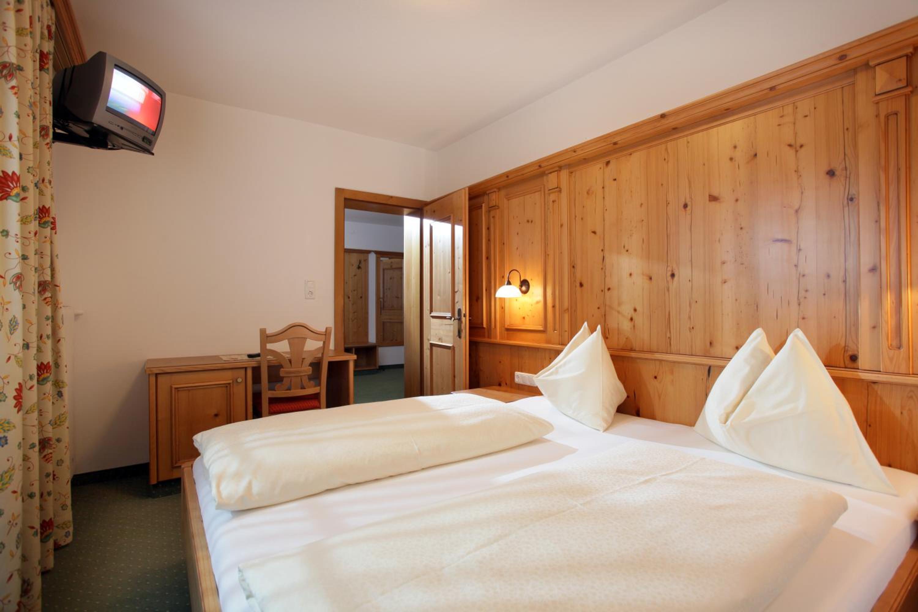 Comfort Double Room - Photo 1