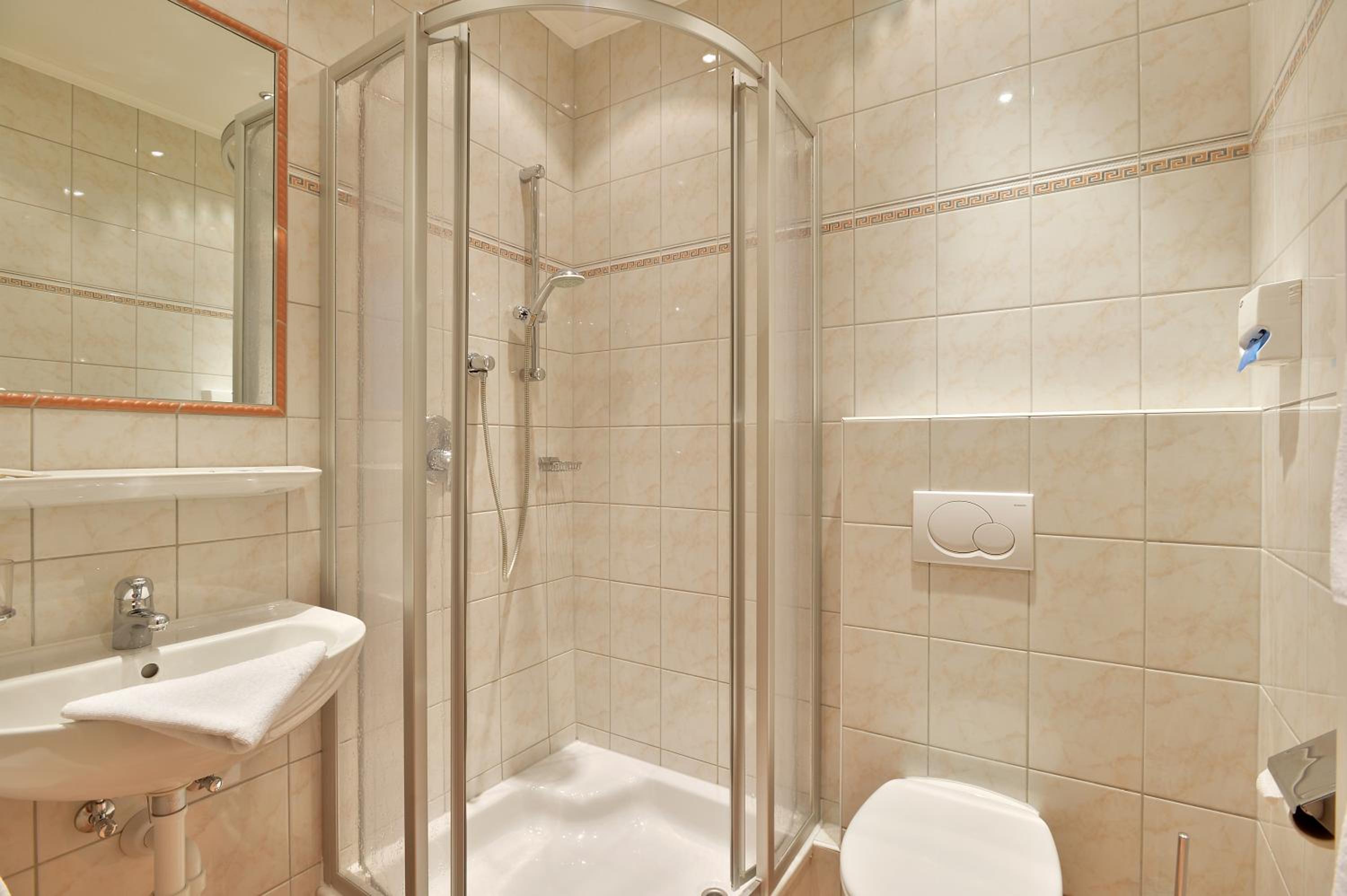 Comfort Double Room - Photo 2