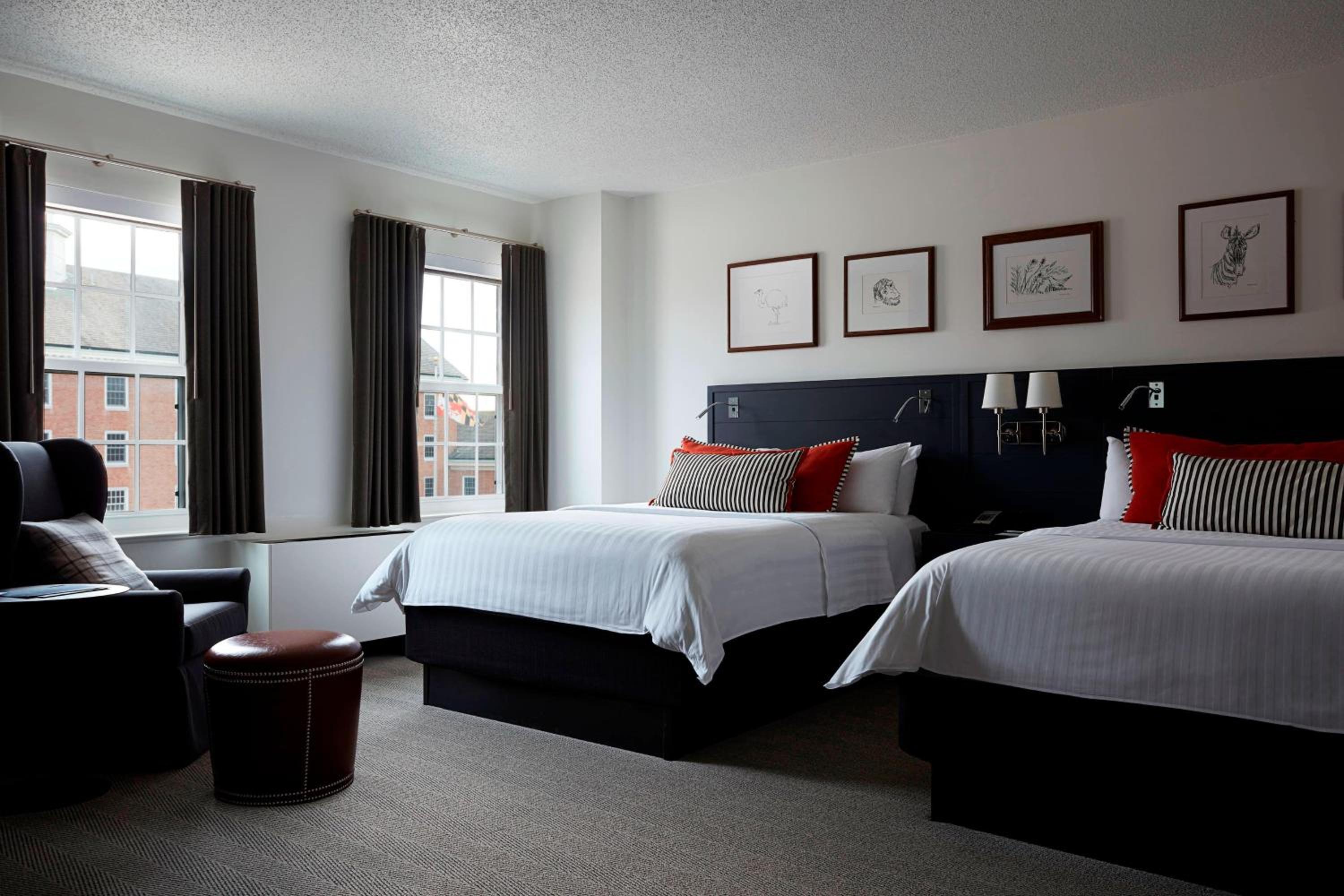 Concierge level, Guest room, 2 Queen - Photo 1