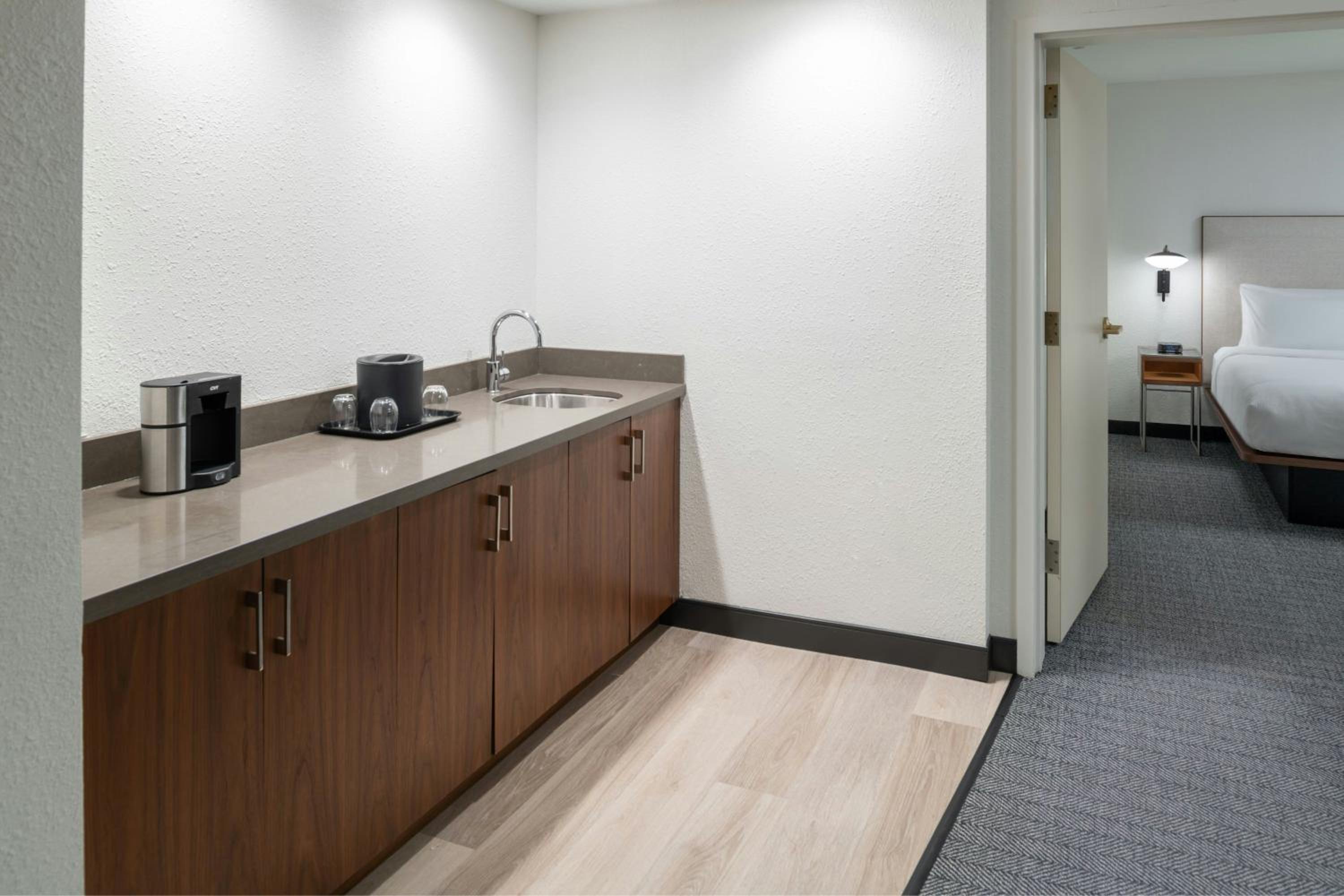 King Suite with Sofa Bed - Photo 4