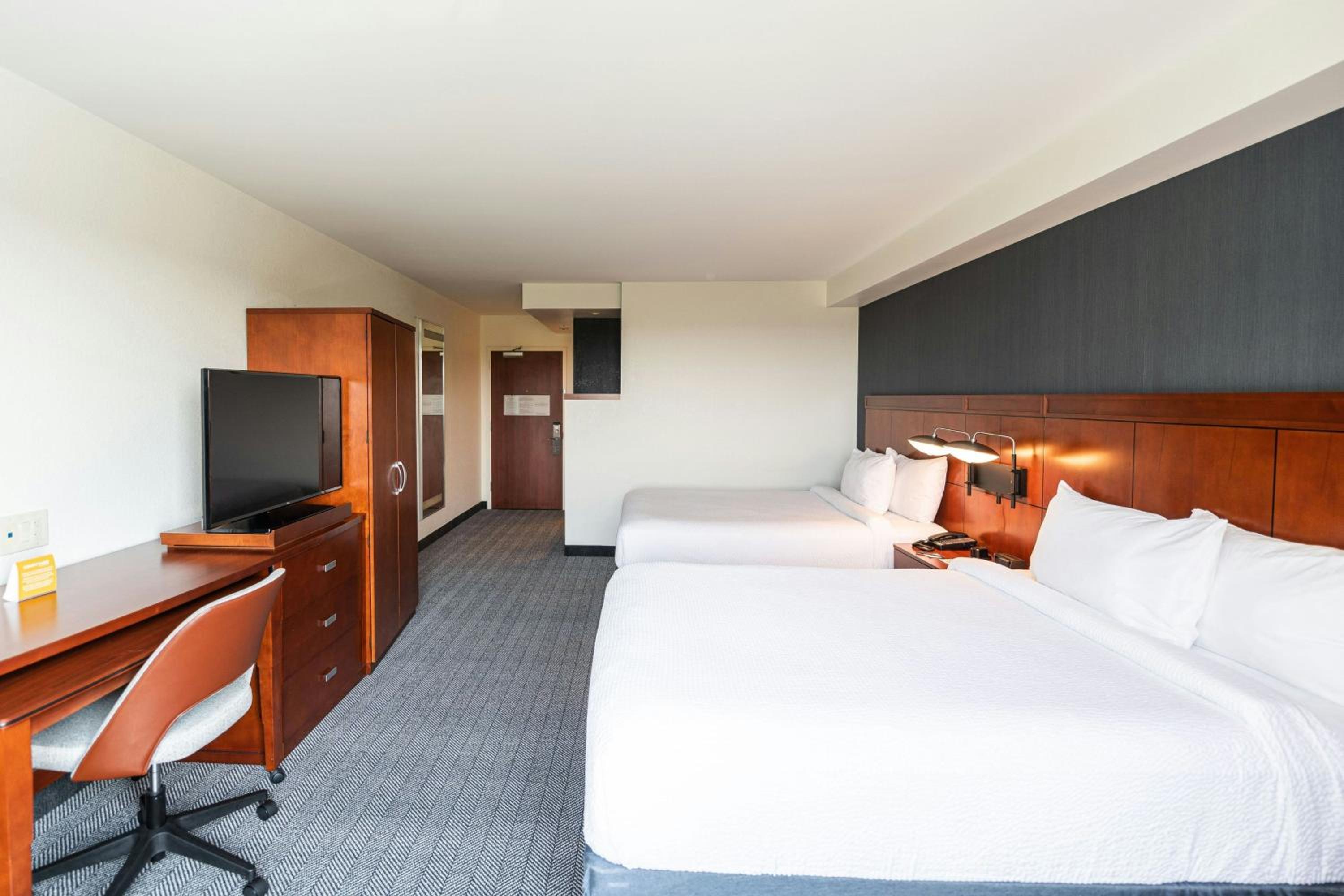 Queen Room with Two Queen Beds