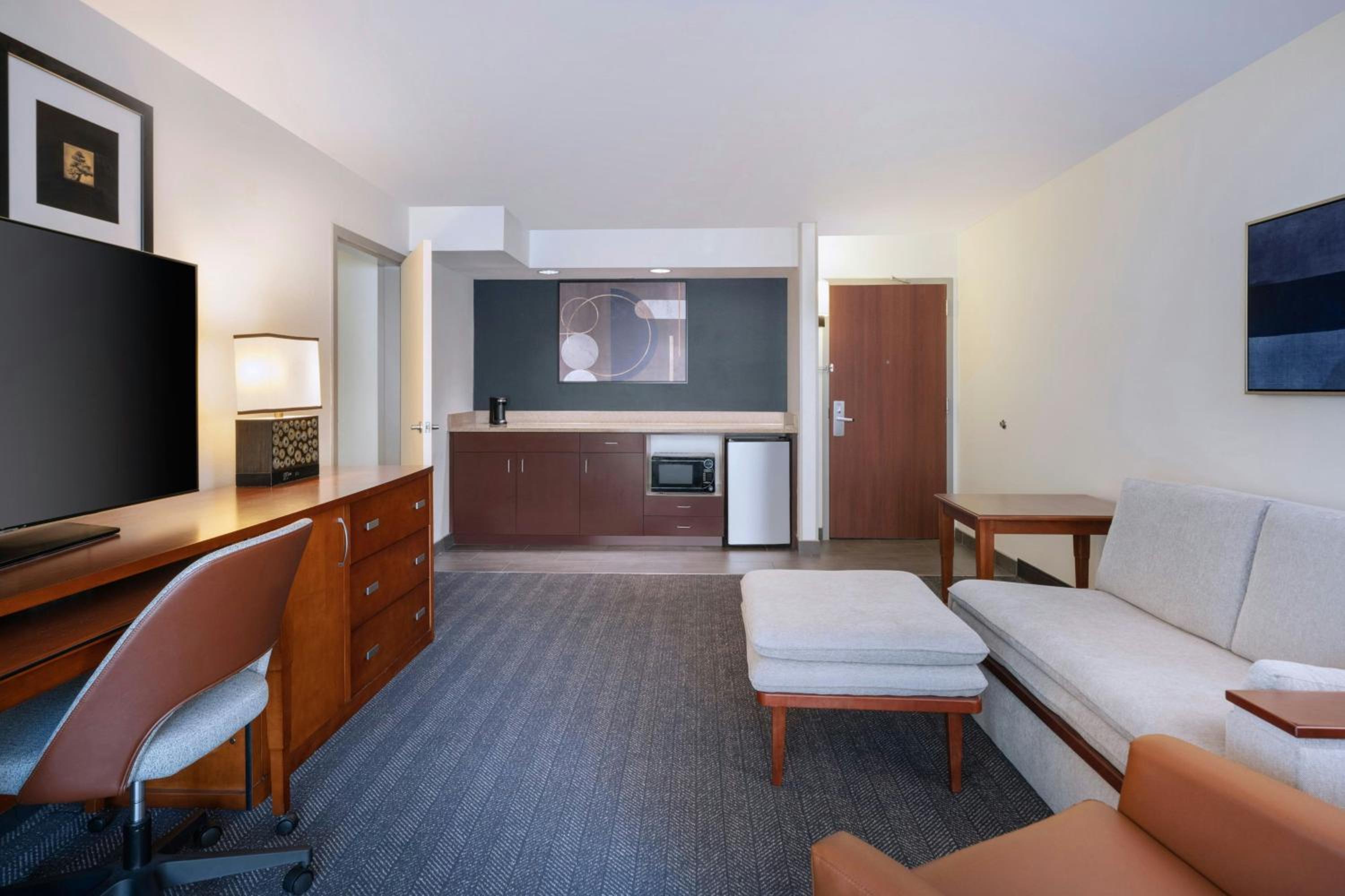 King Suite with Sofa Bed - Photo 2