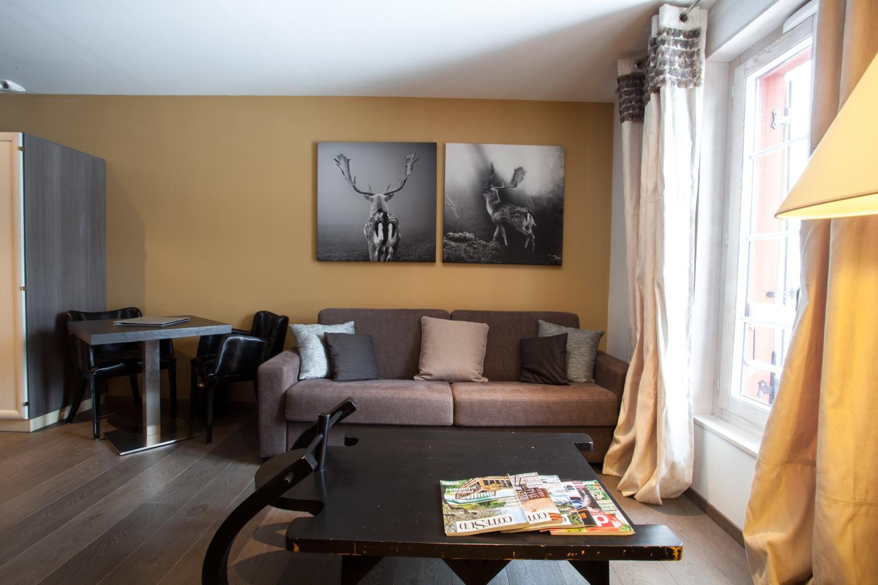 Duplex Suite - Photo 5