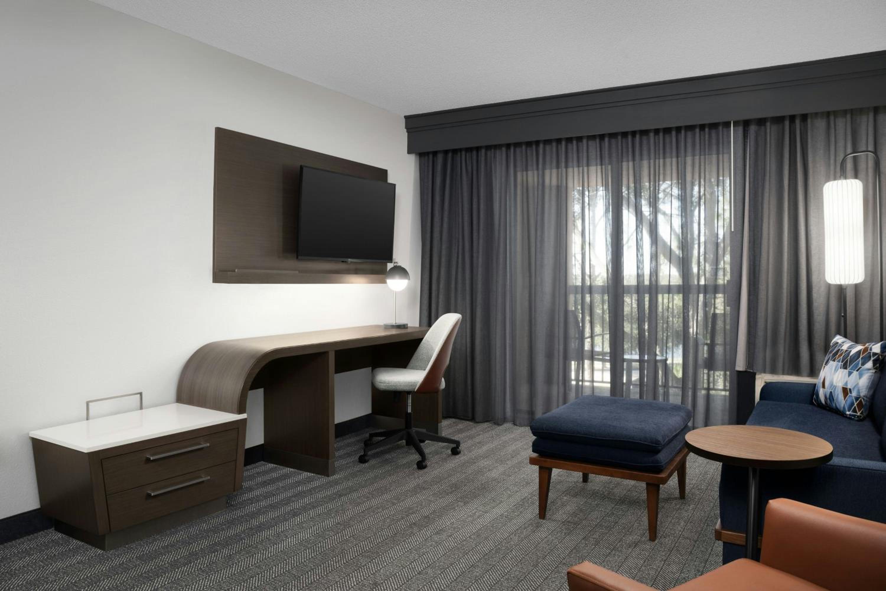One-Bedroom King Suite with Sofa Bed - Photo 1