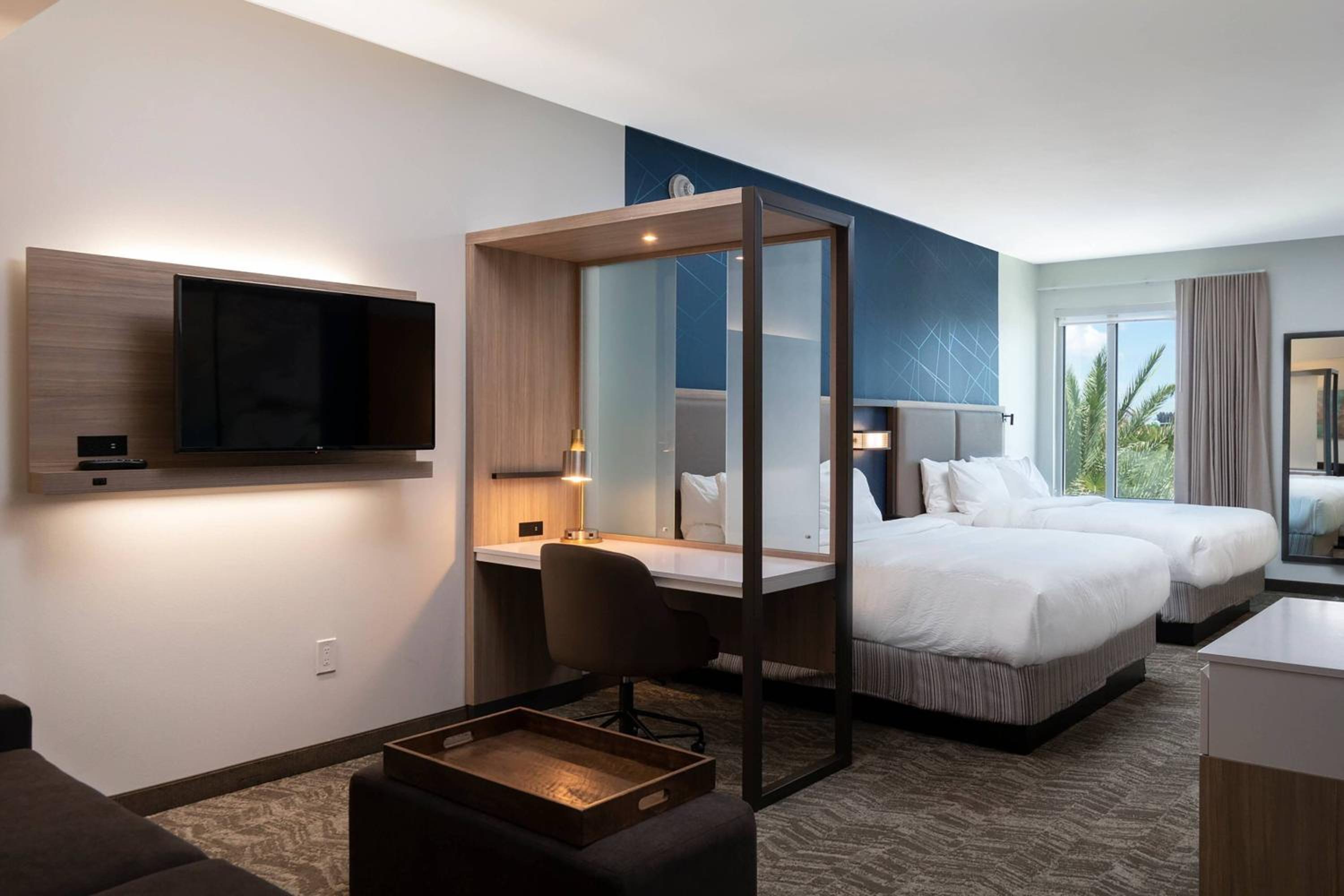 King Suite with Two King Beds and Trundle Sofa