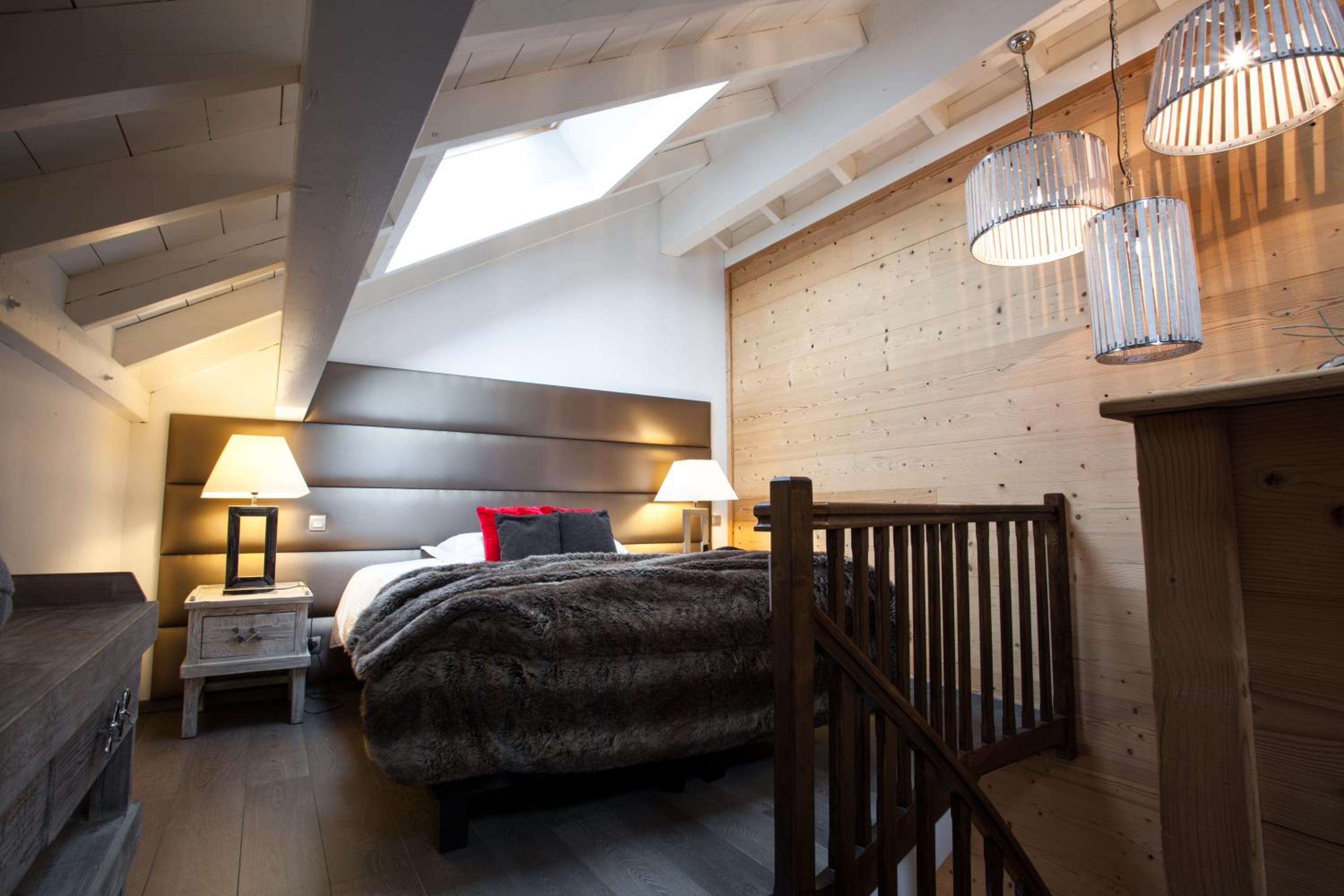 Duplex Suite - Photo 3