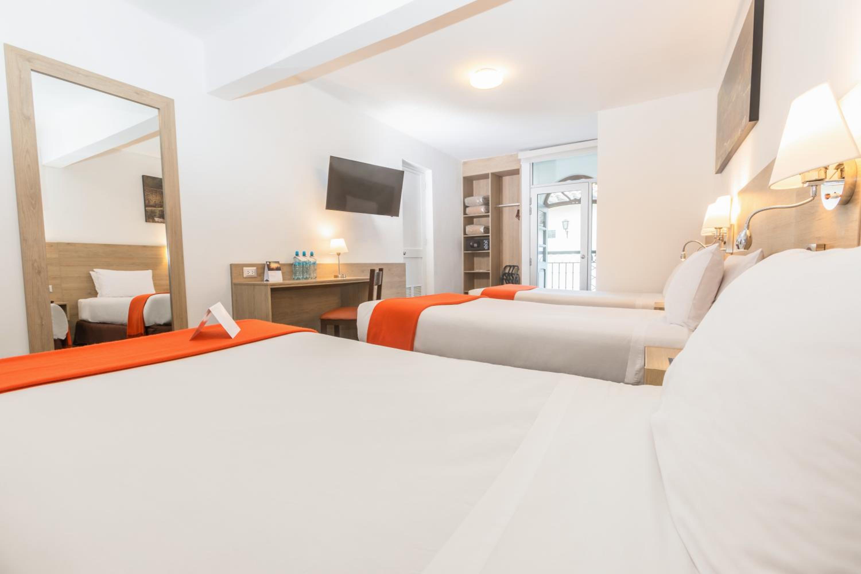 Triple Room with View photo 3