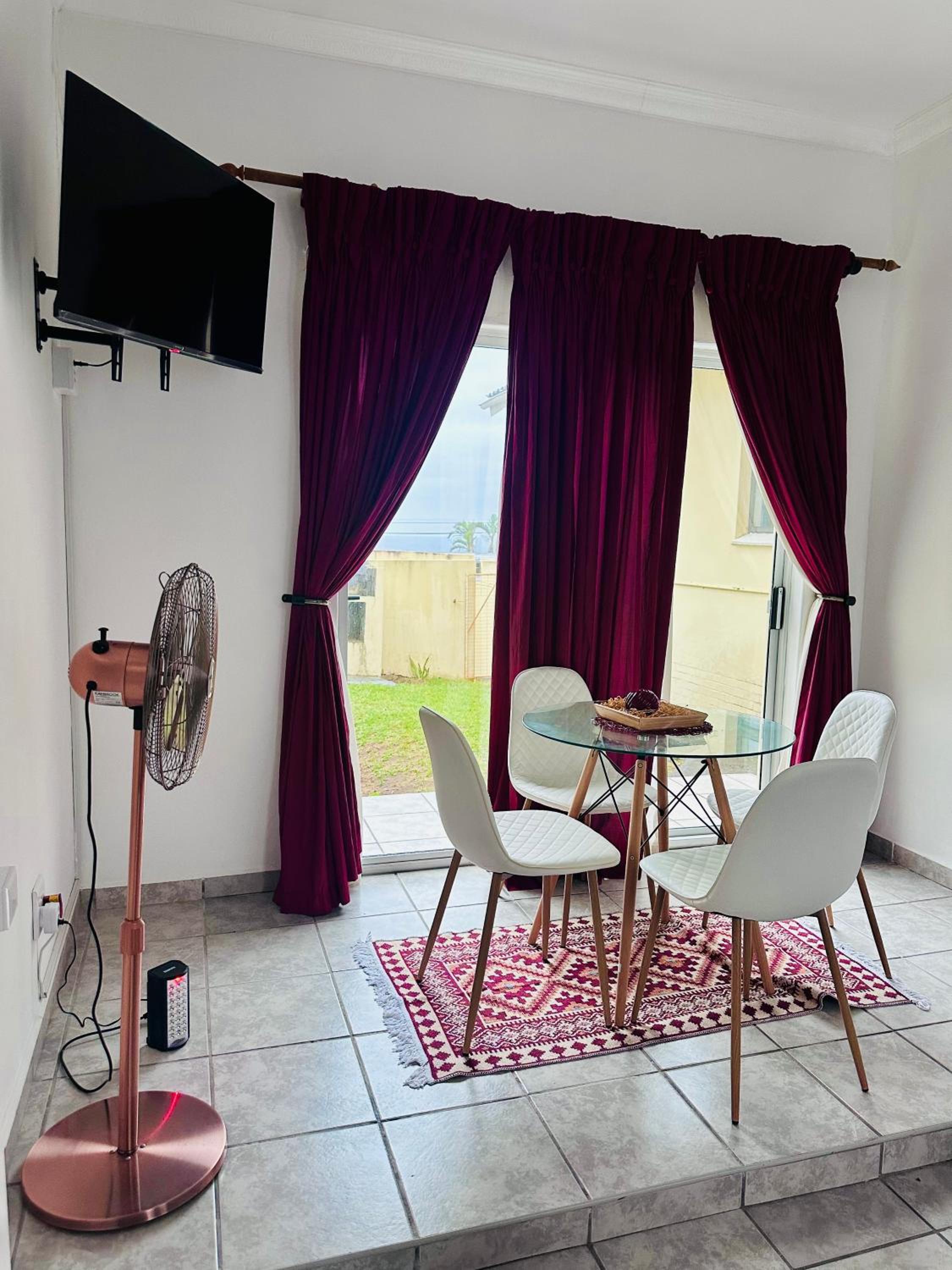 Twin Room With Garden View photo 2