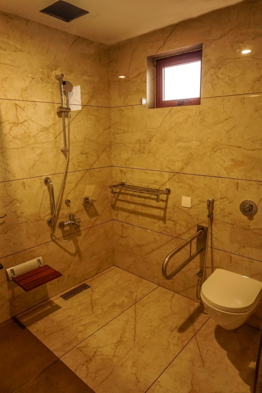 Deluxe Double Room with Balcony photo 1