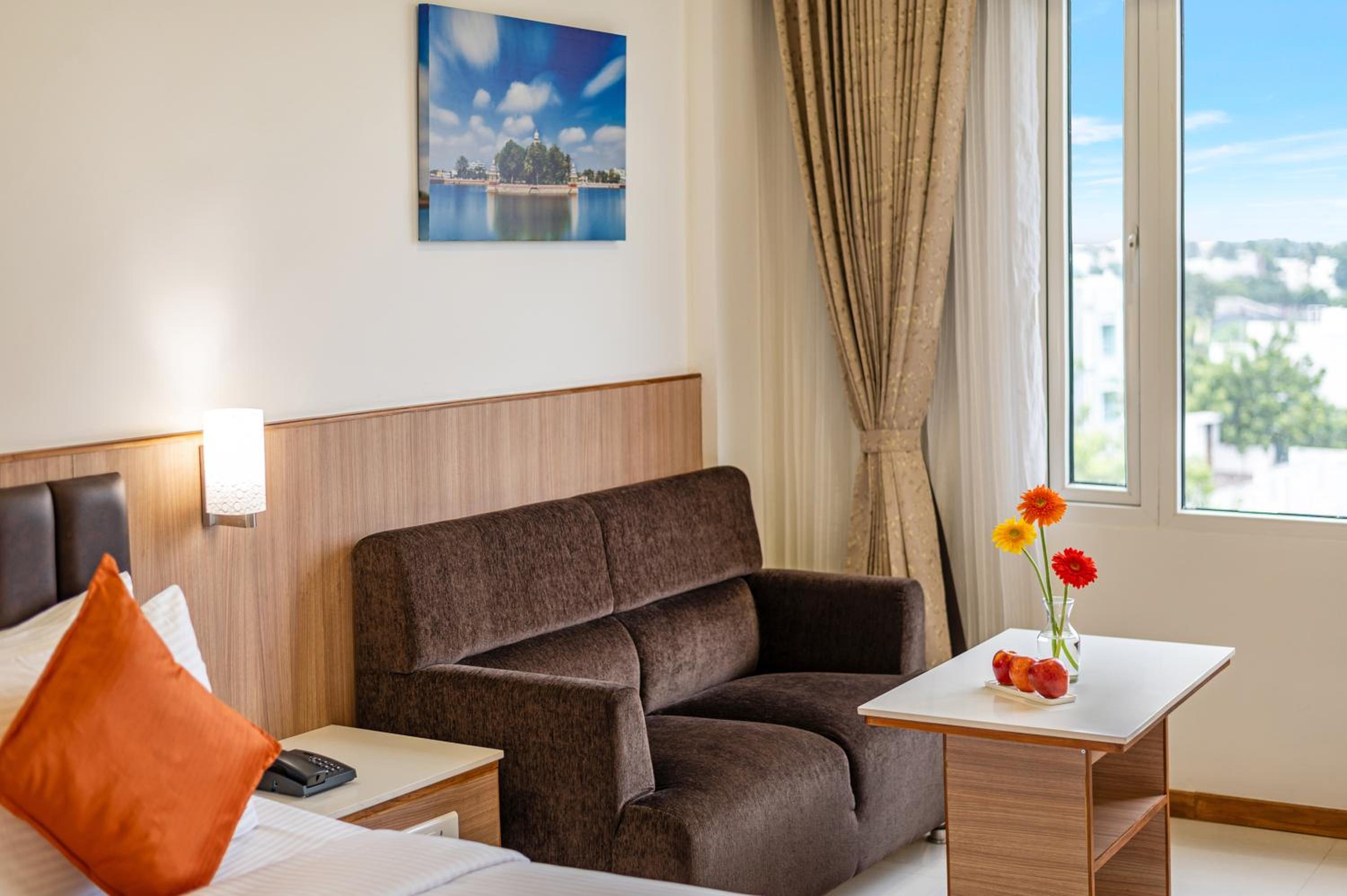 Premier Room