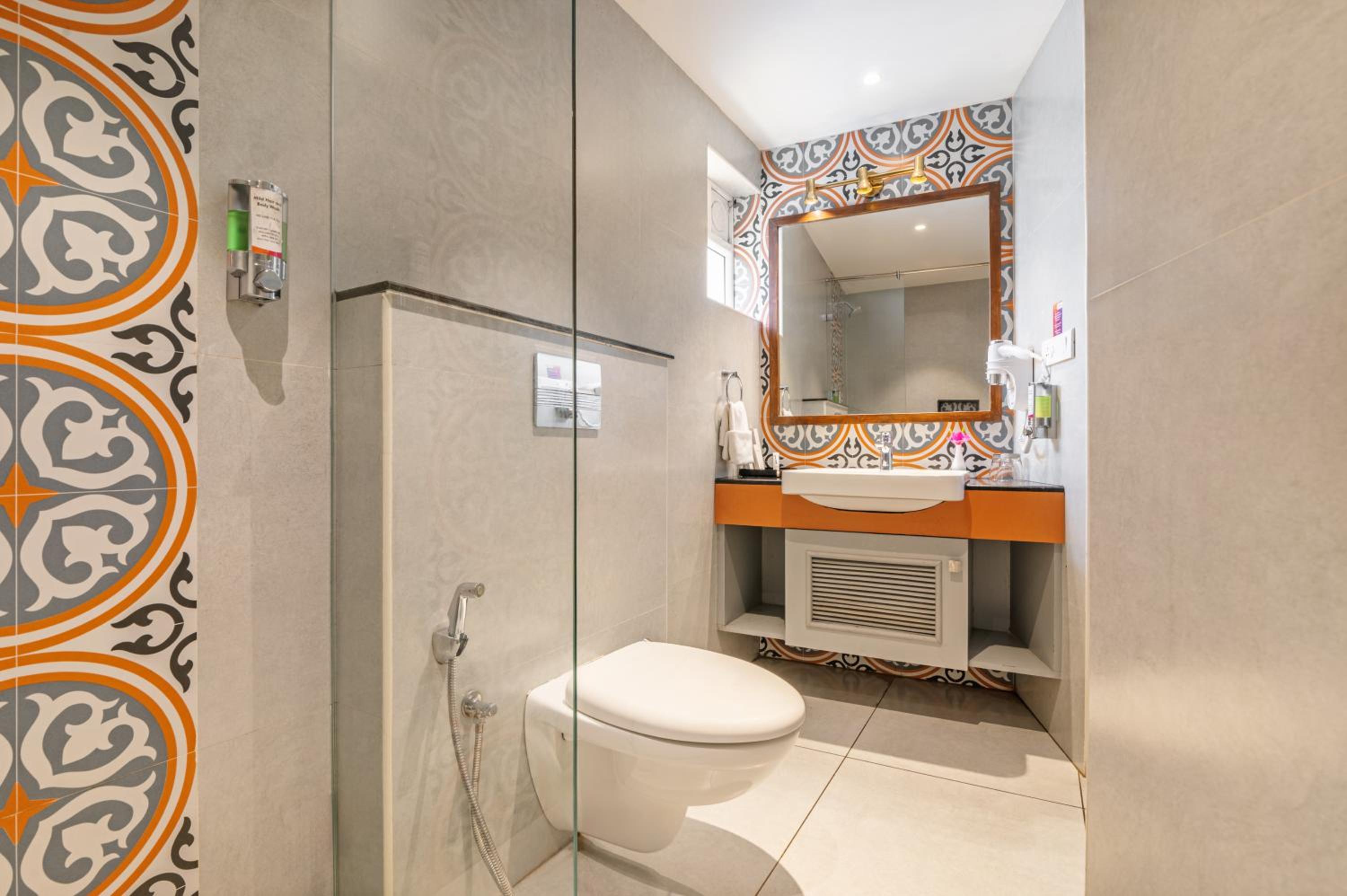 2 Bed Room Thematic Suite with Valley View and Sit-out photo 3