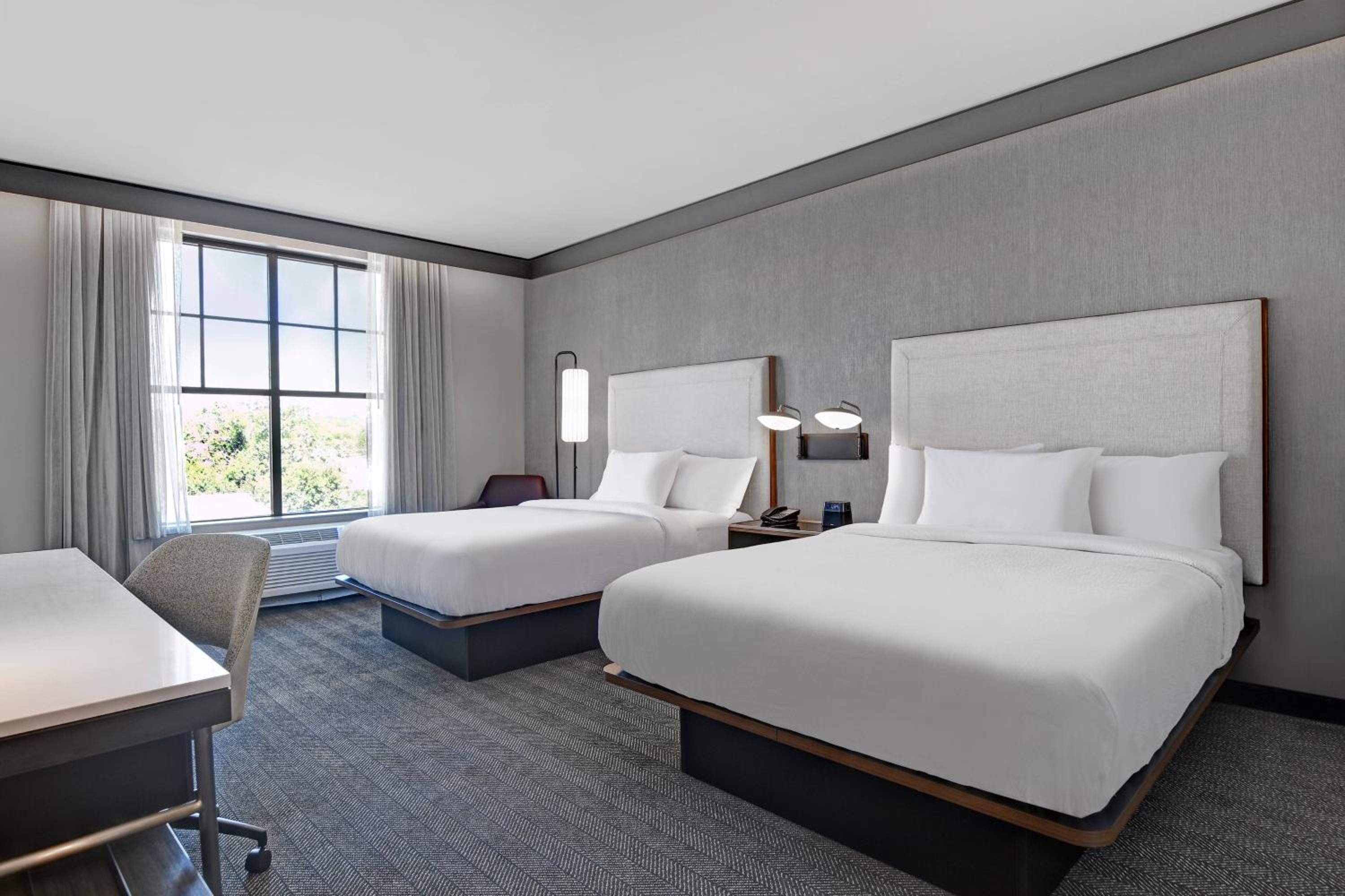 Queen Suite with Two Queen Beds - Photo 1