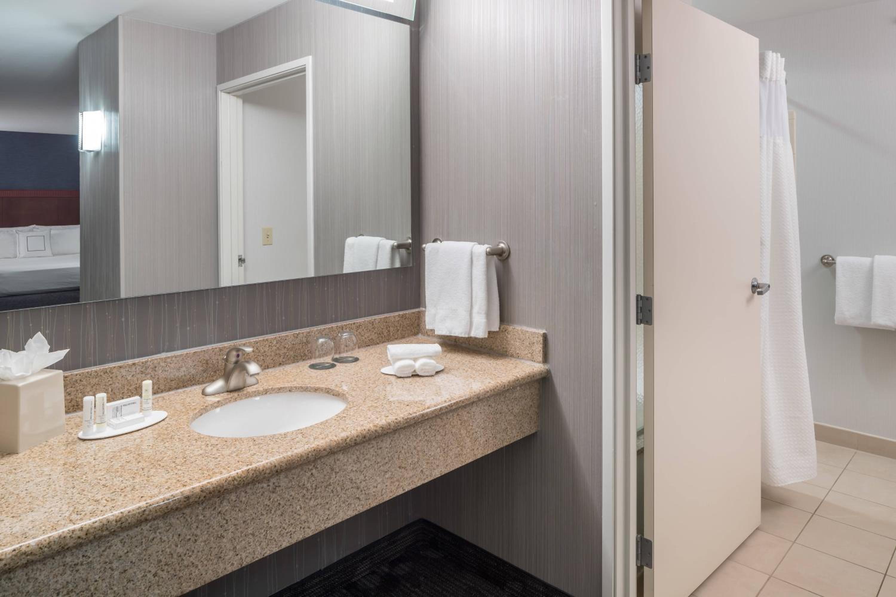 Courtyard by Marriott West Orange, Zdjęcie 7