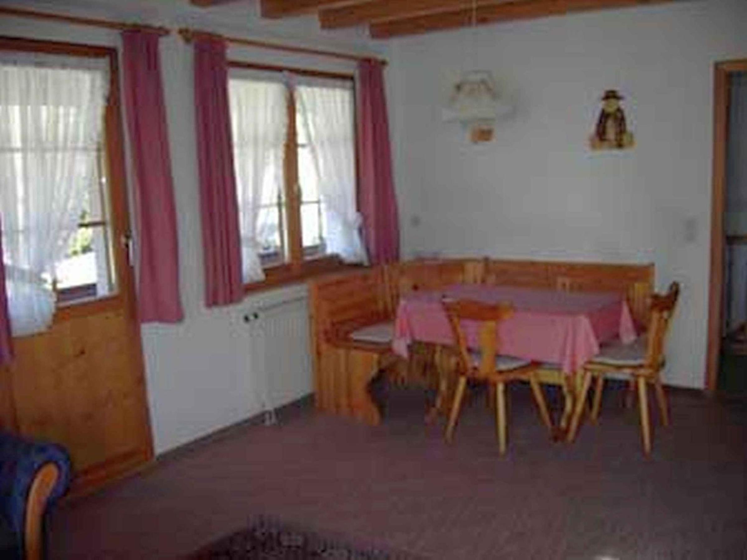Two-Bedroom Deluxe Apartment with Balcony photo 2
