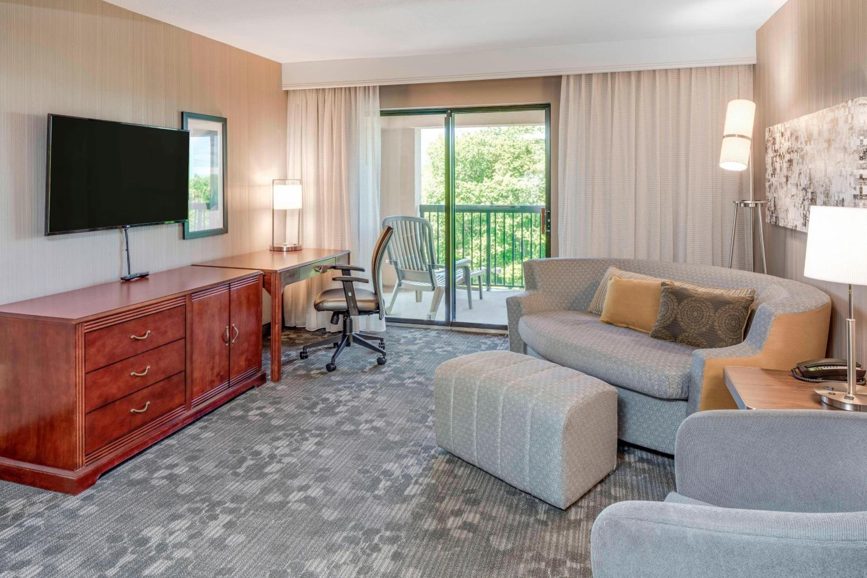 One-Bedroom King Suite with Sofa Bed - Photo 1