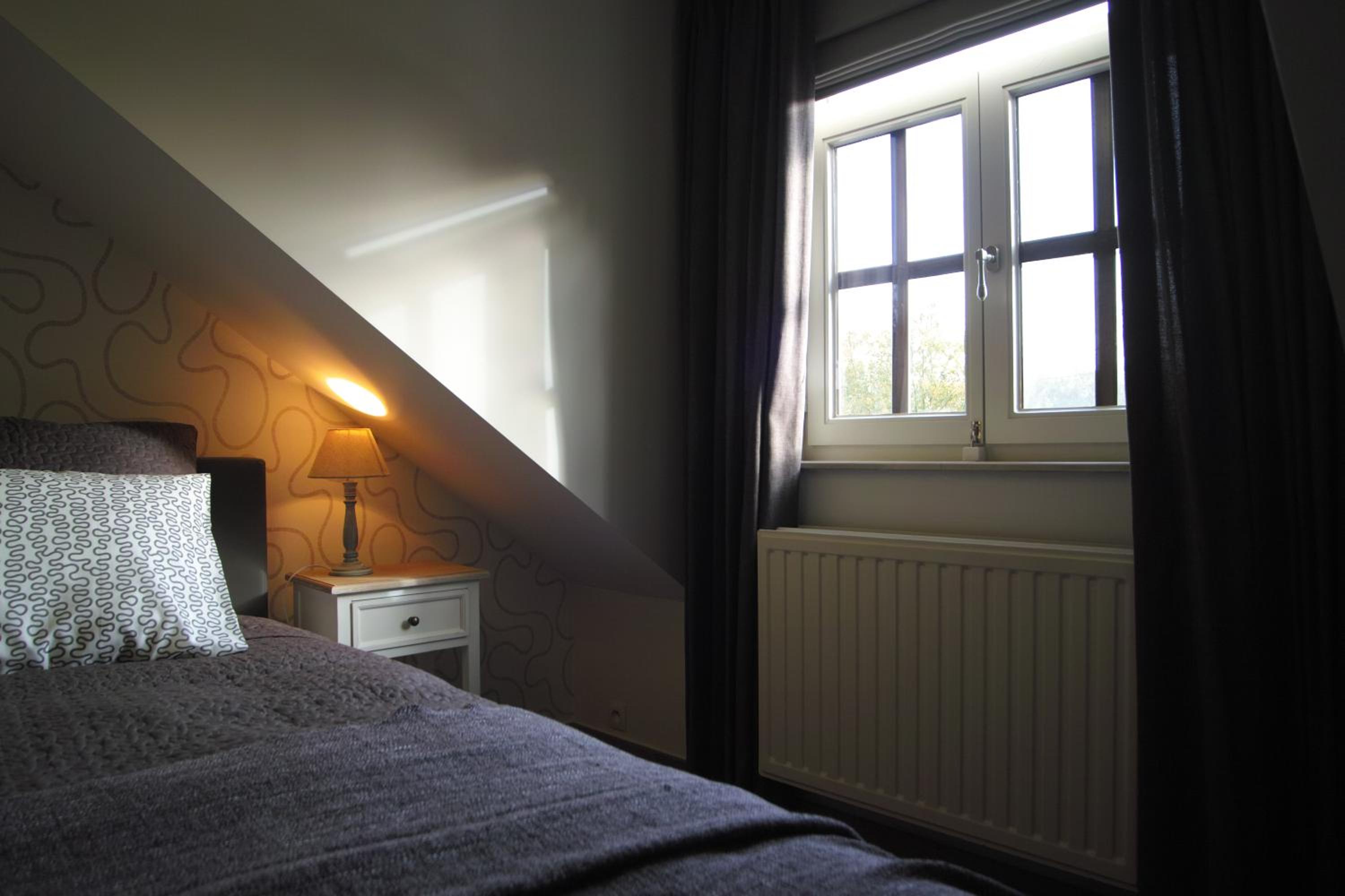 Standard Single Room with Shower photo 3