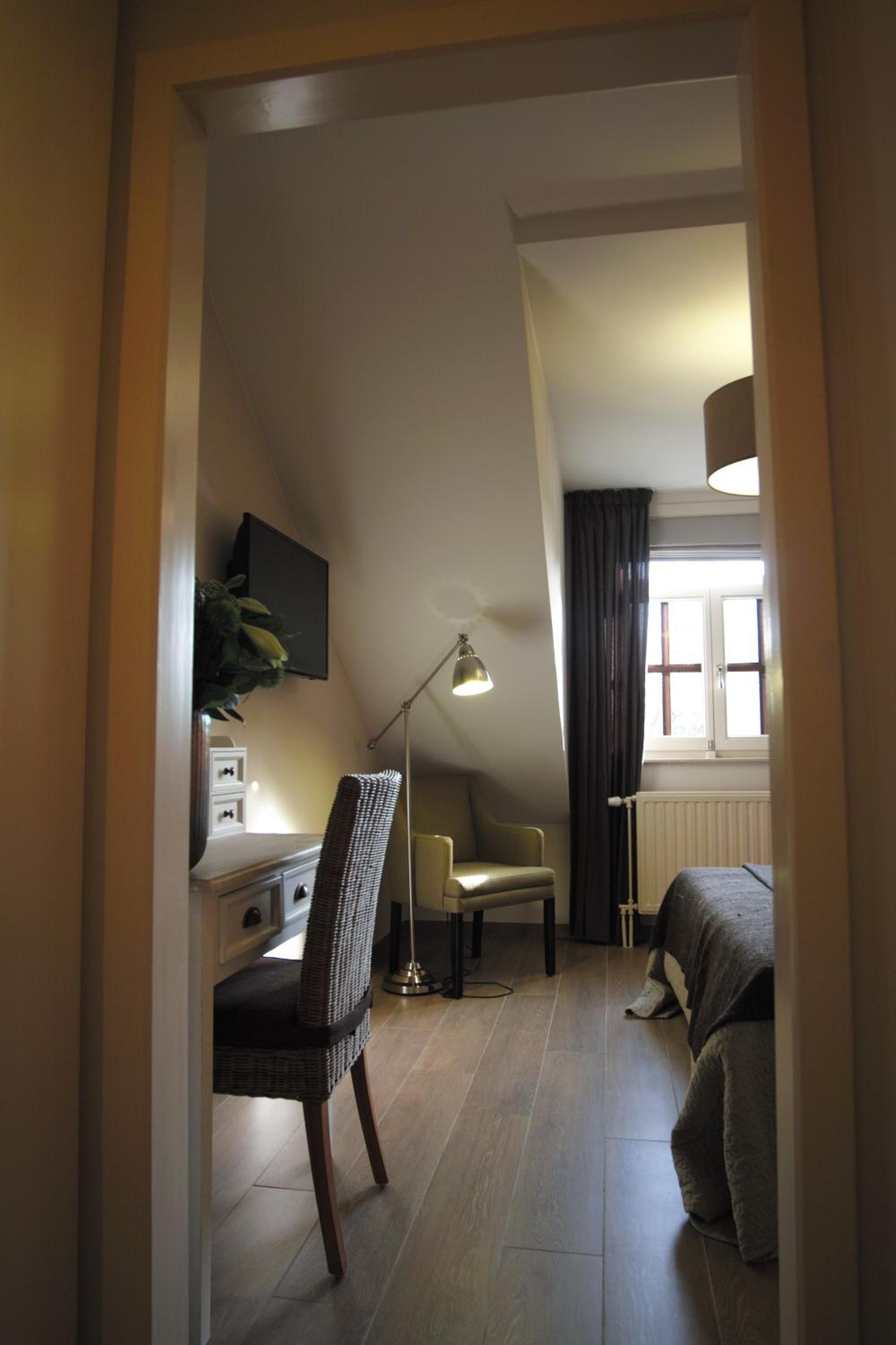 Double Room with Private Bathroom photo 3
