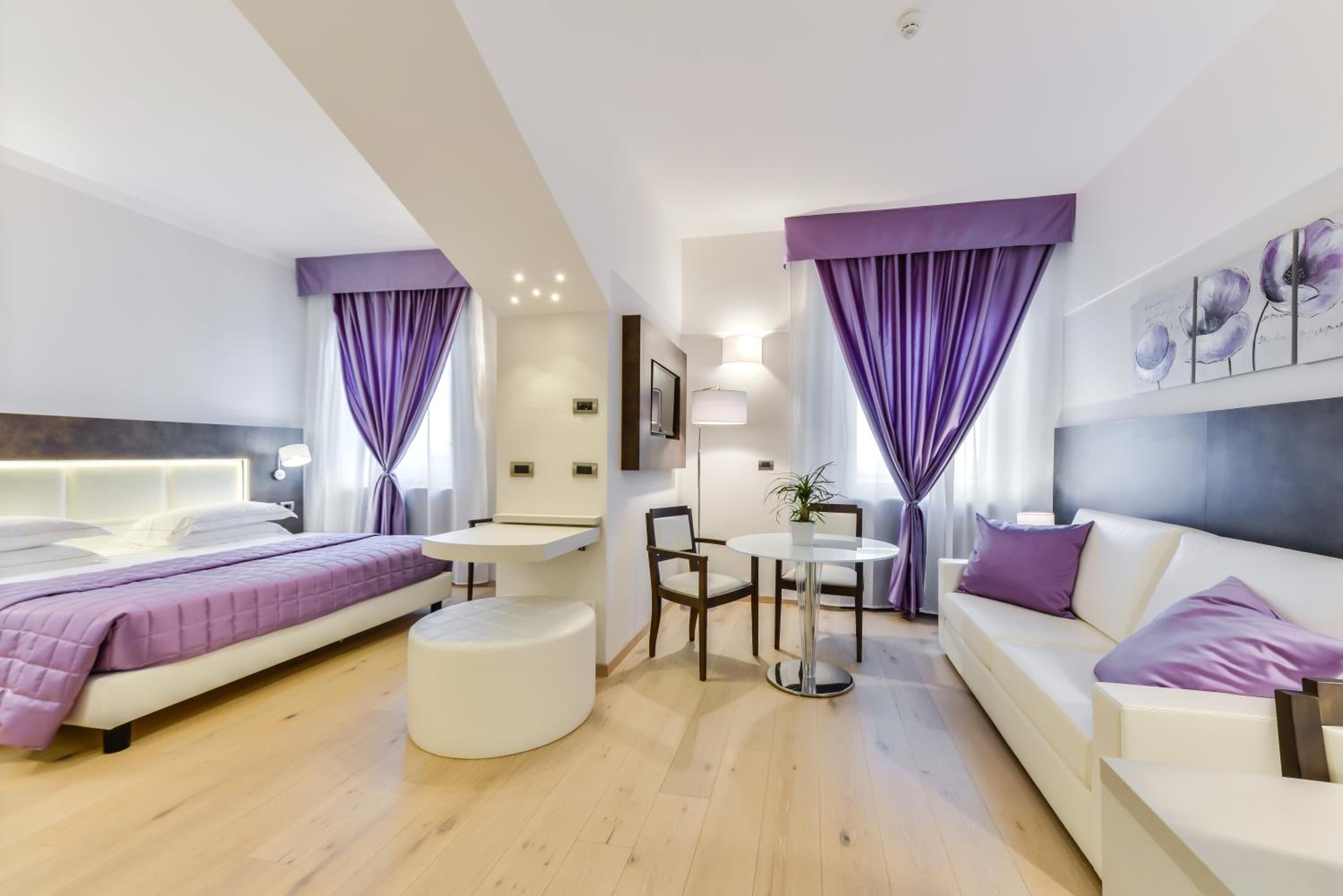 Junior Suite - Photo 1