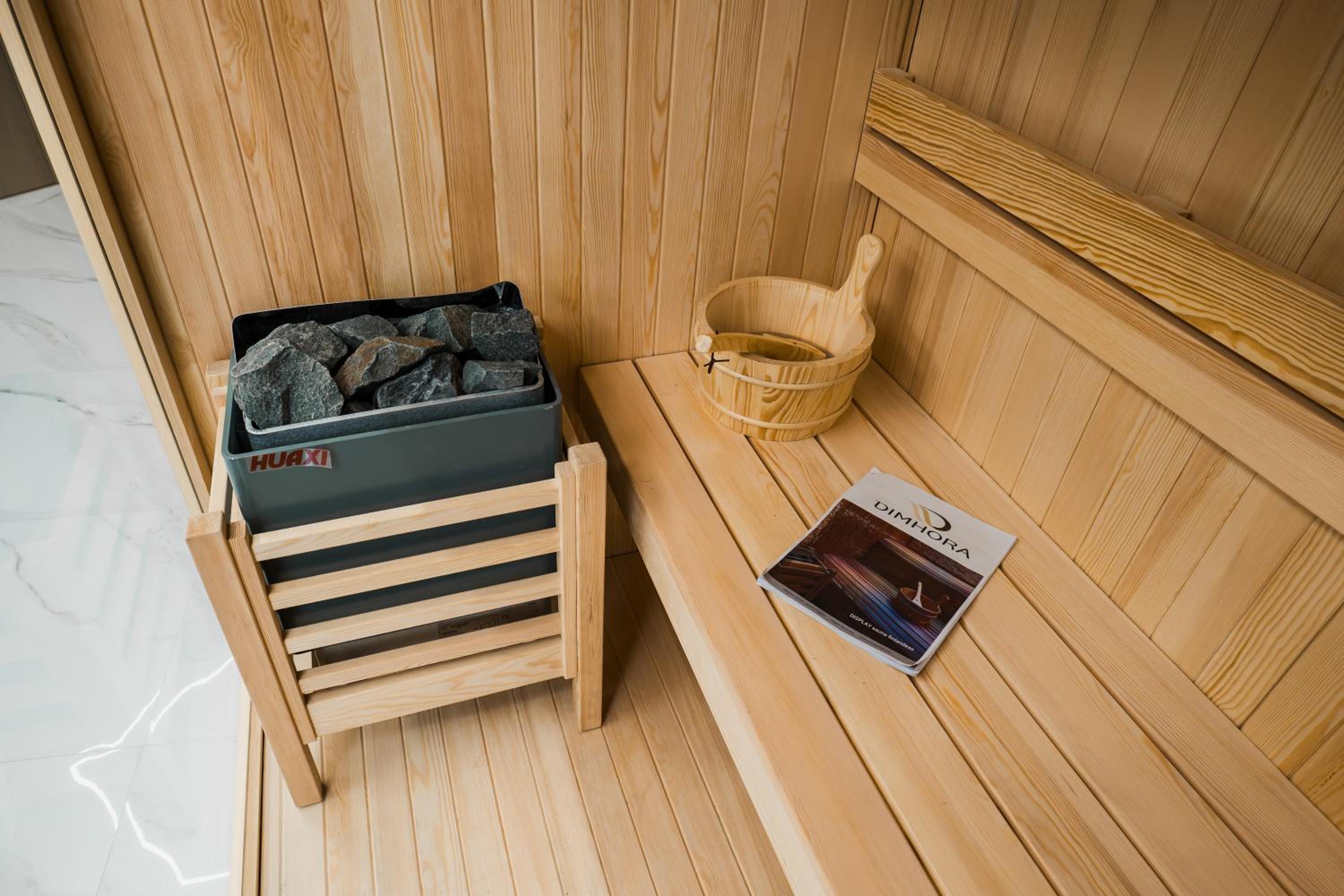 Junior Suite with Sauna - Photo 19