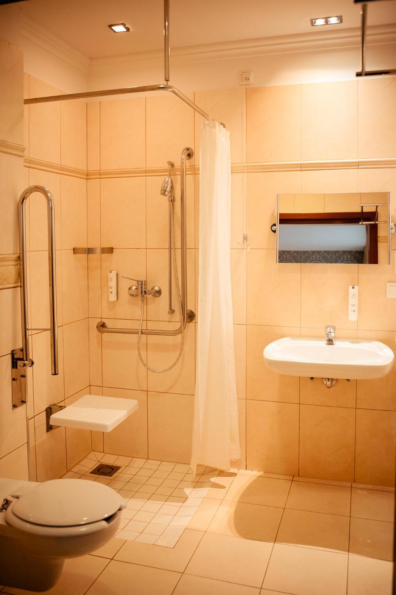 Double Room - Disability Access