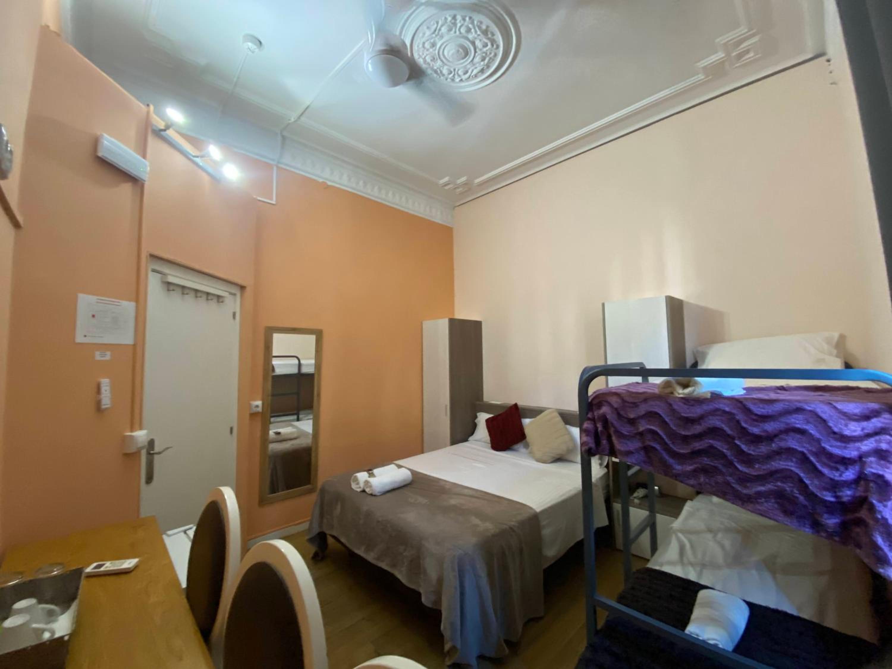 Family Room ( 4 persons ) photo 3