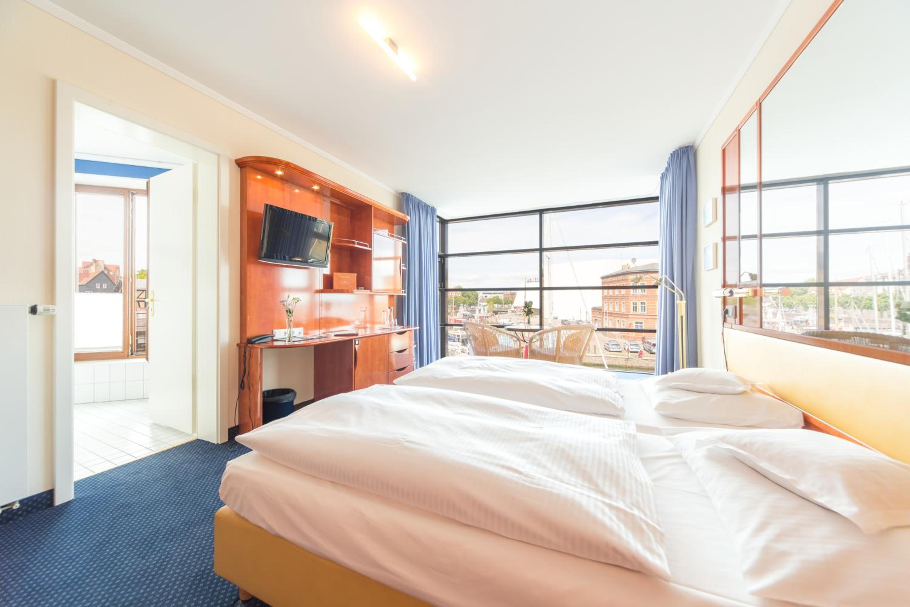 Junior Suite with Panoramic View