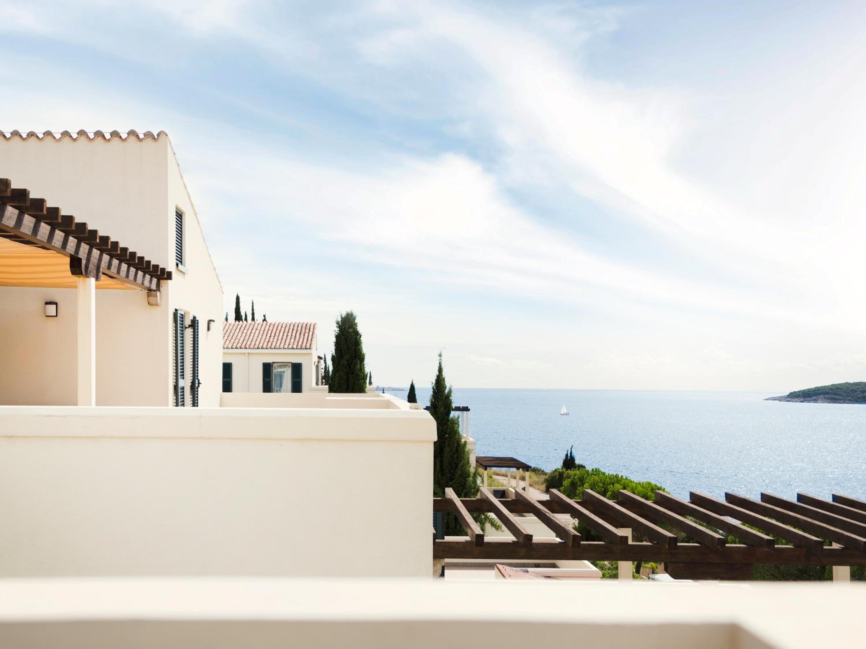 2-Bedroom Residence Seaview photo 2