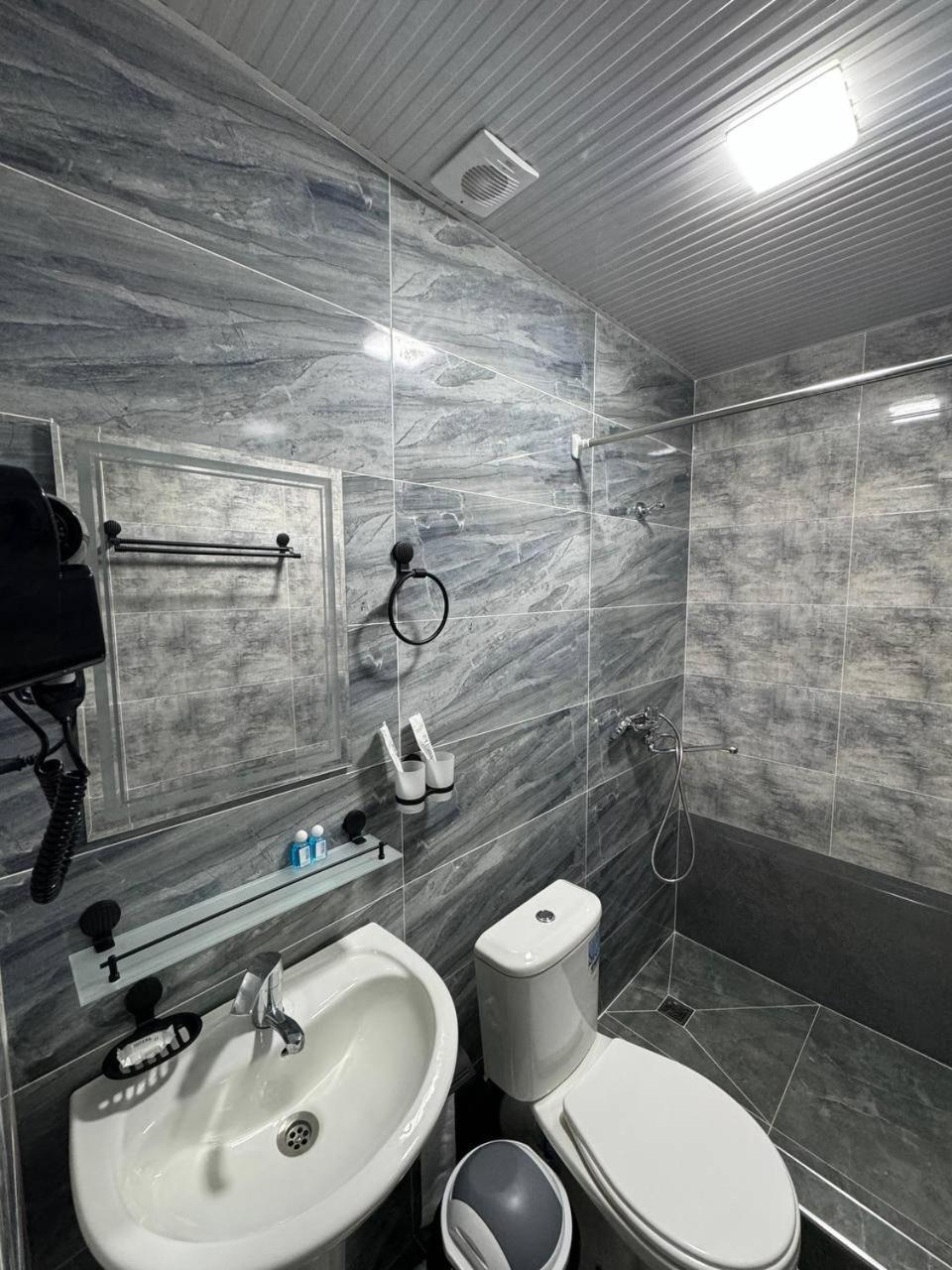 Comfort Triple Room - Photo 7