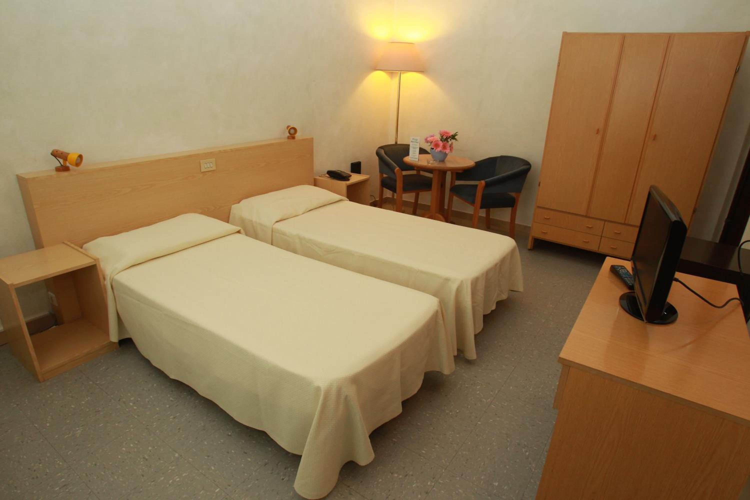Single Room
