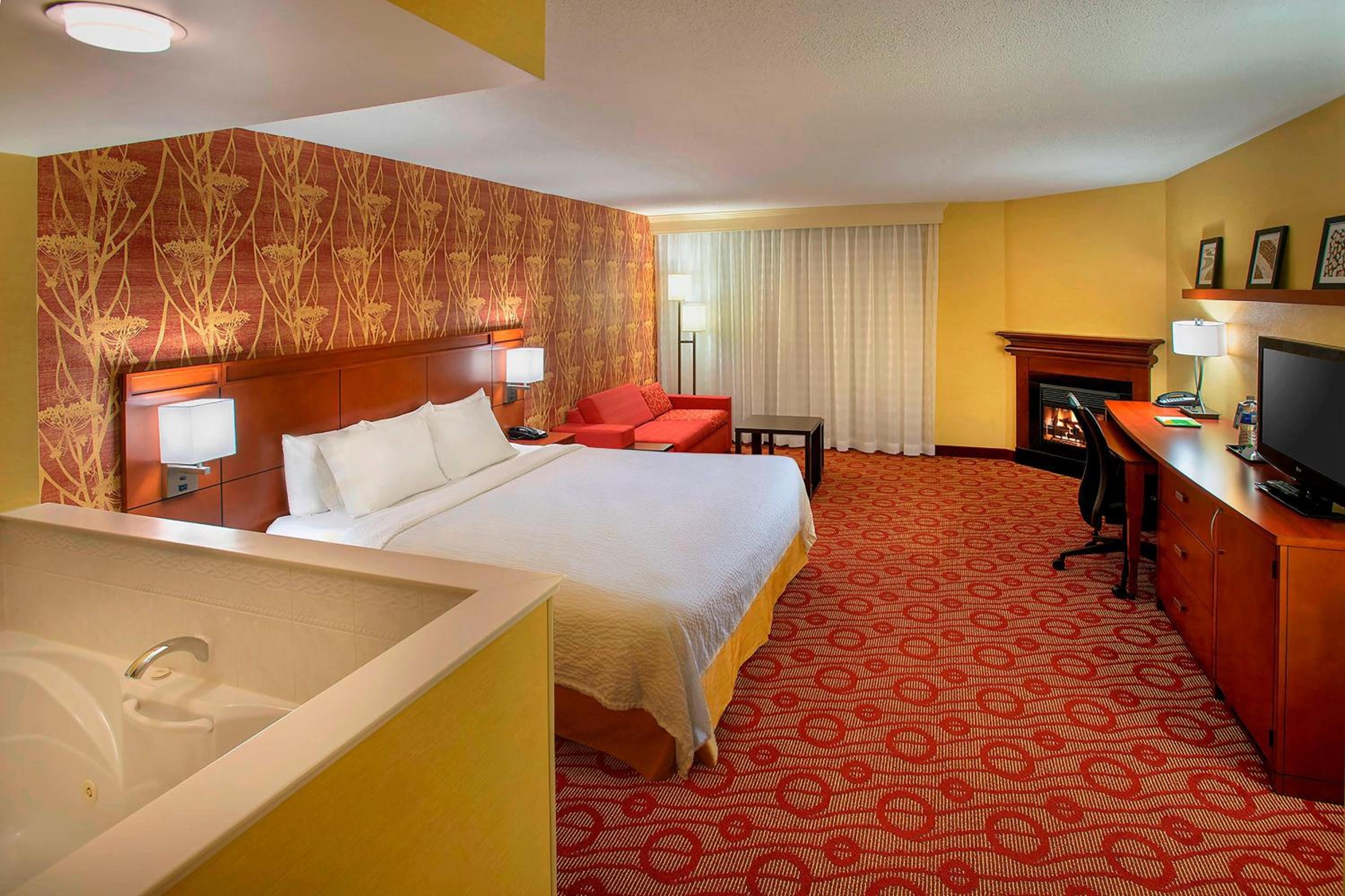 Junior Presidential Suite