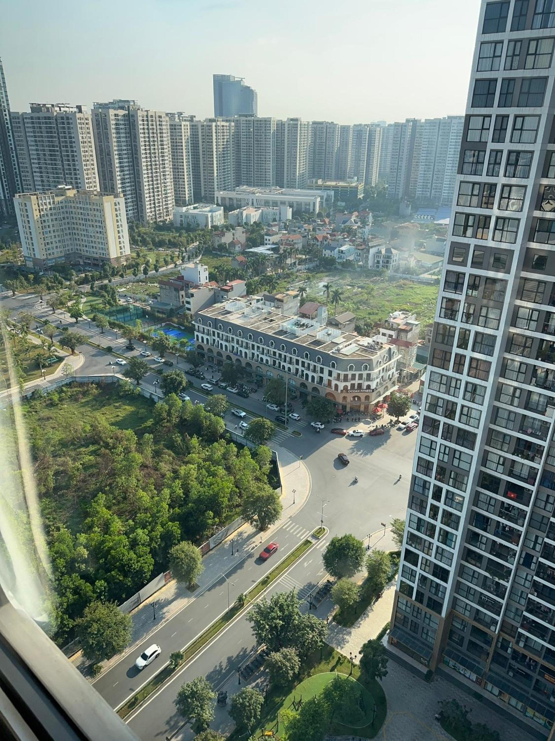 One-Bedroom Apartment with Balcony photo 2
