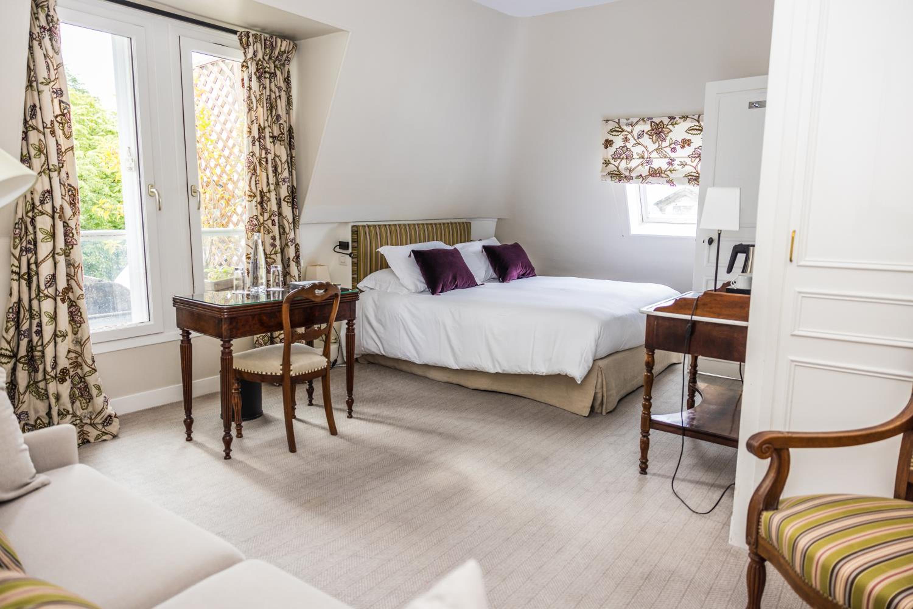 Signature Double Room - Photo 4