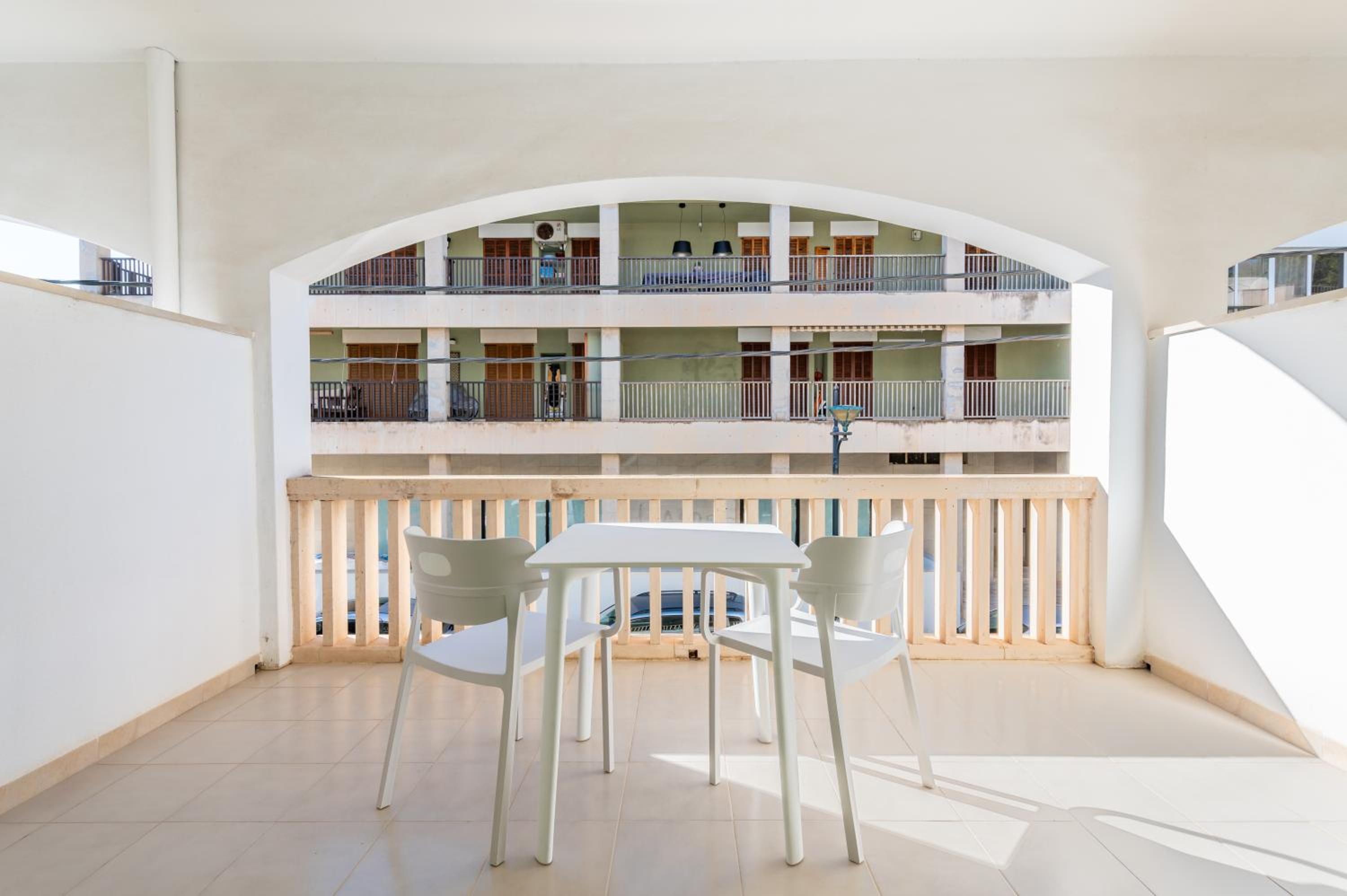 Single Room with Terrace