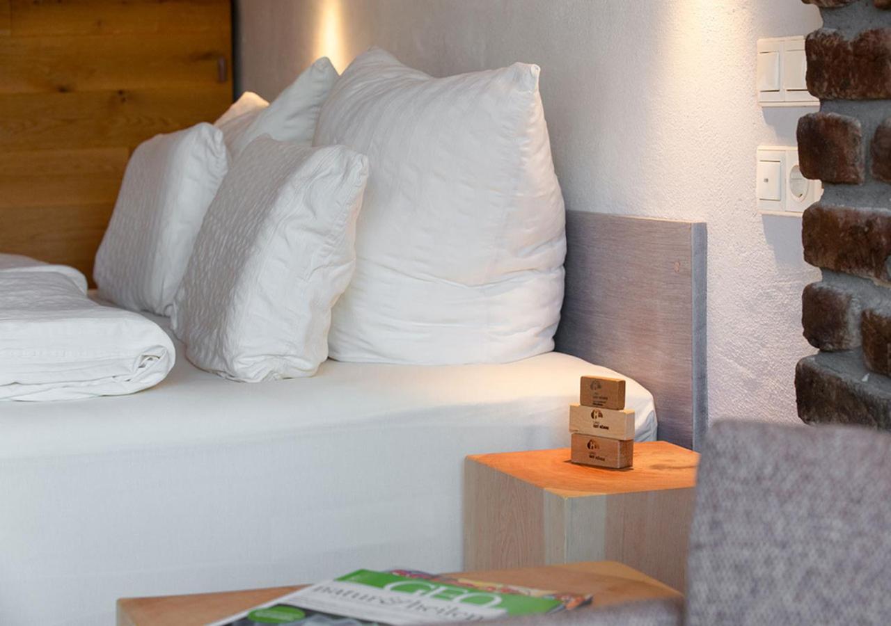 Large Double Room photo 2